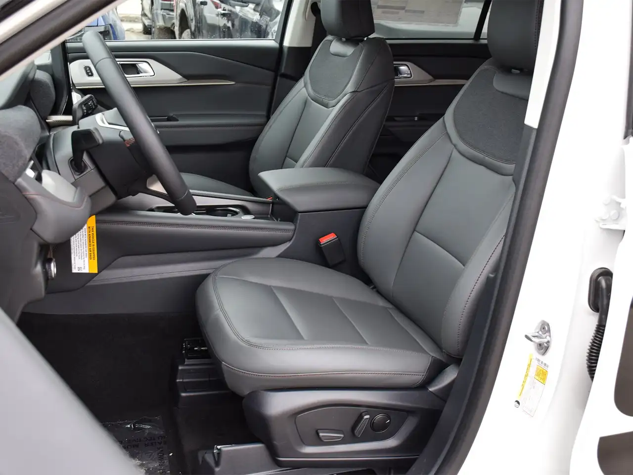 Ford Explorer снимка Ford Explorer