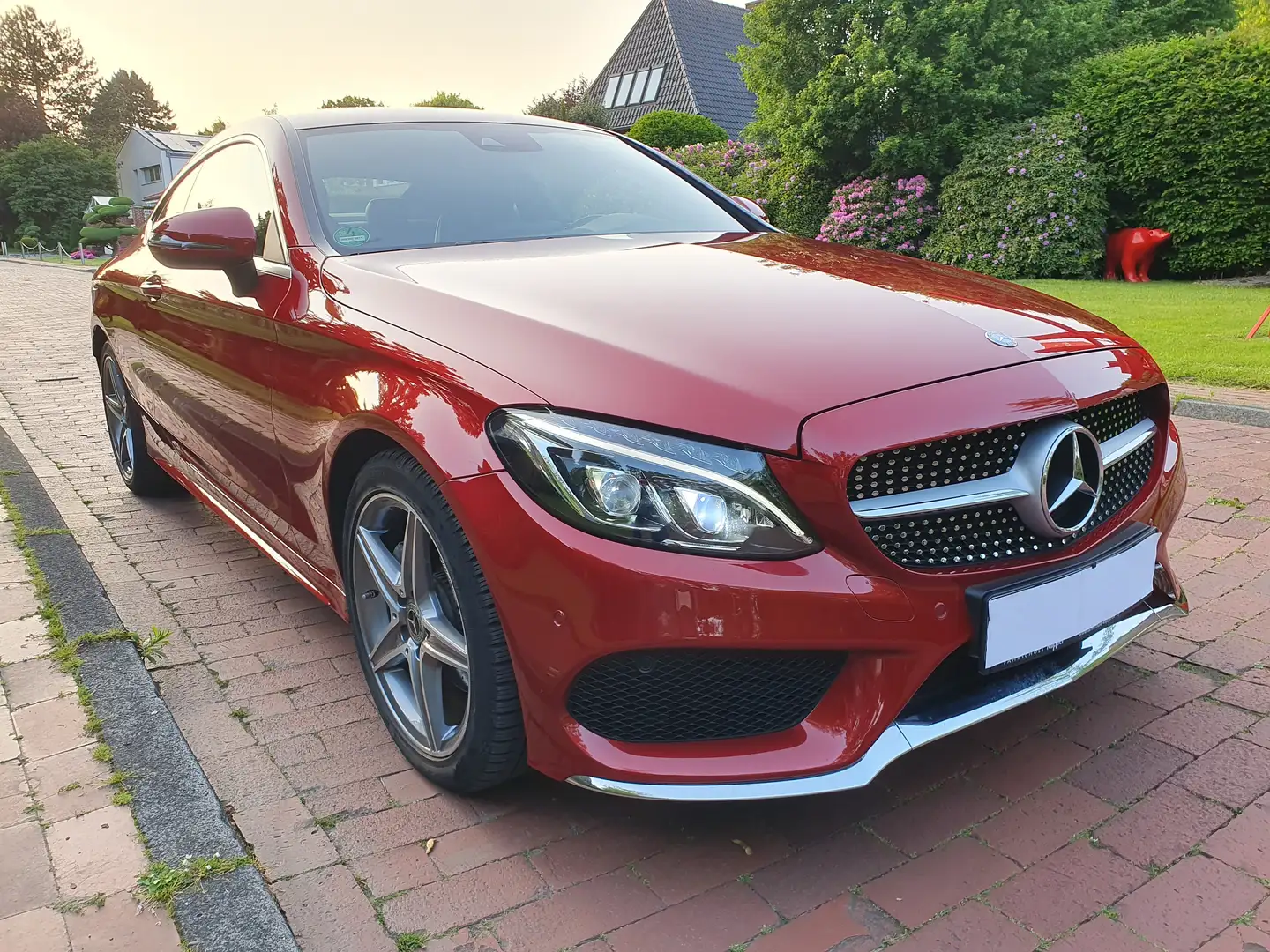 Mercedes-Benz C 180 C 180 Coupe 9G-TRONIC AMG Line Rot - 1