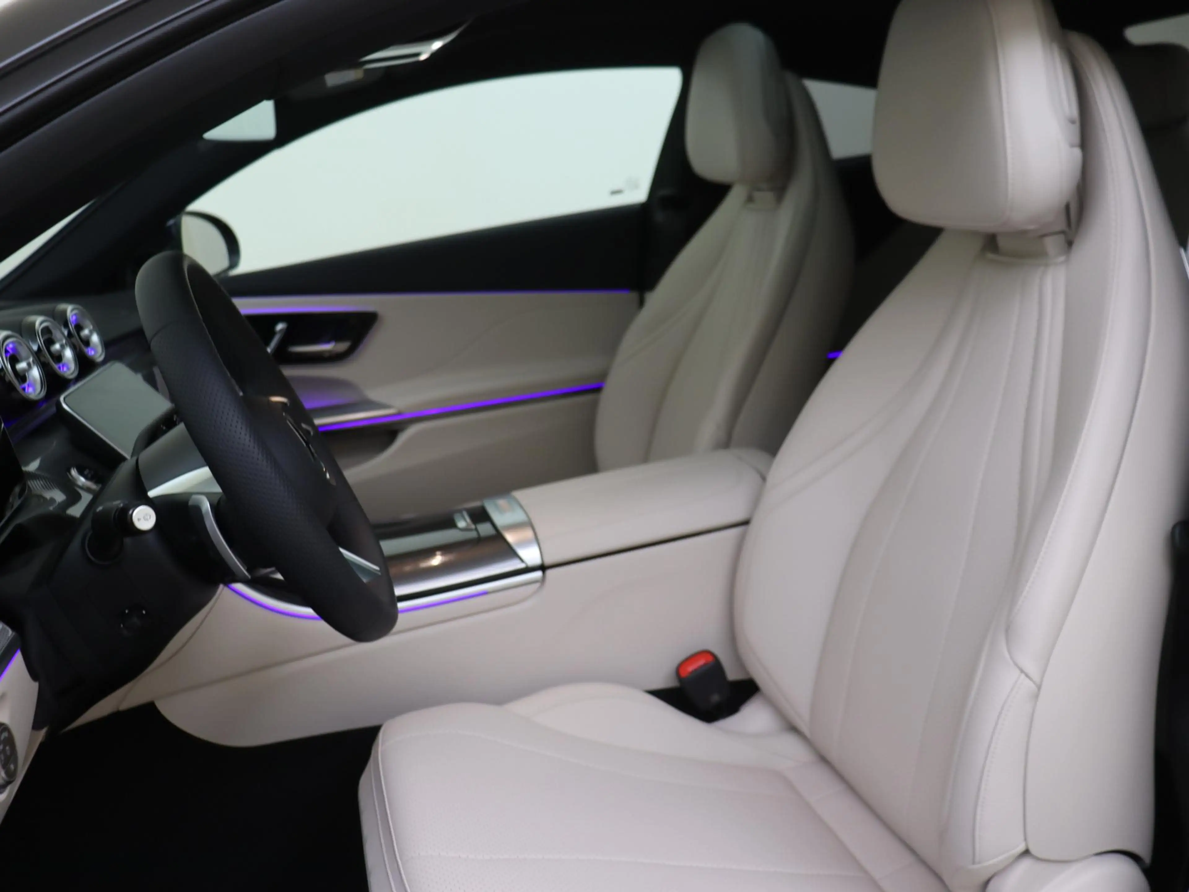 Mercedes-Benz CLE 300 Coupé e AMG Line / Premium Plus/ Burmester/ Head U — photo 14