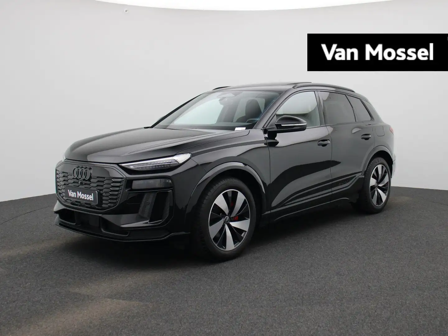 Audi Q6 e-tron S edition 100 kWh | Luchtvering | S-line | Zwart - 1