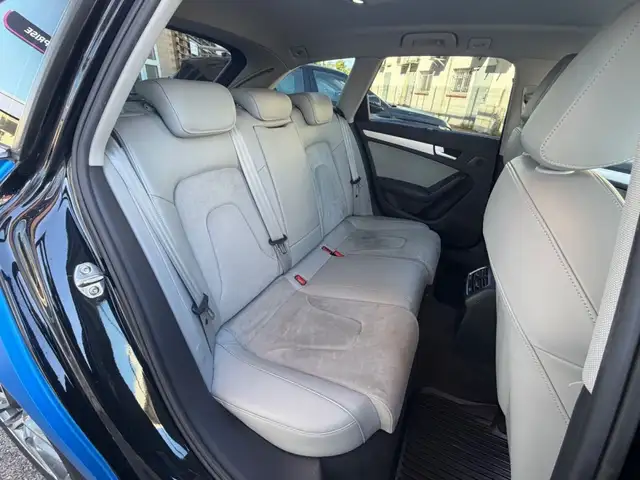 Audi A4 Avant view 13