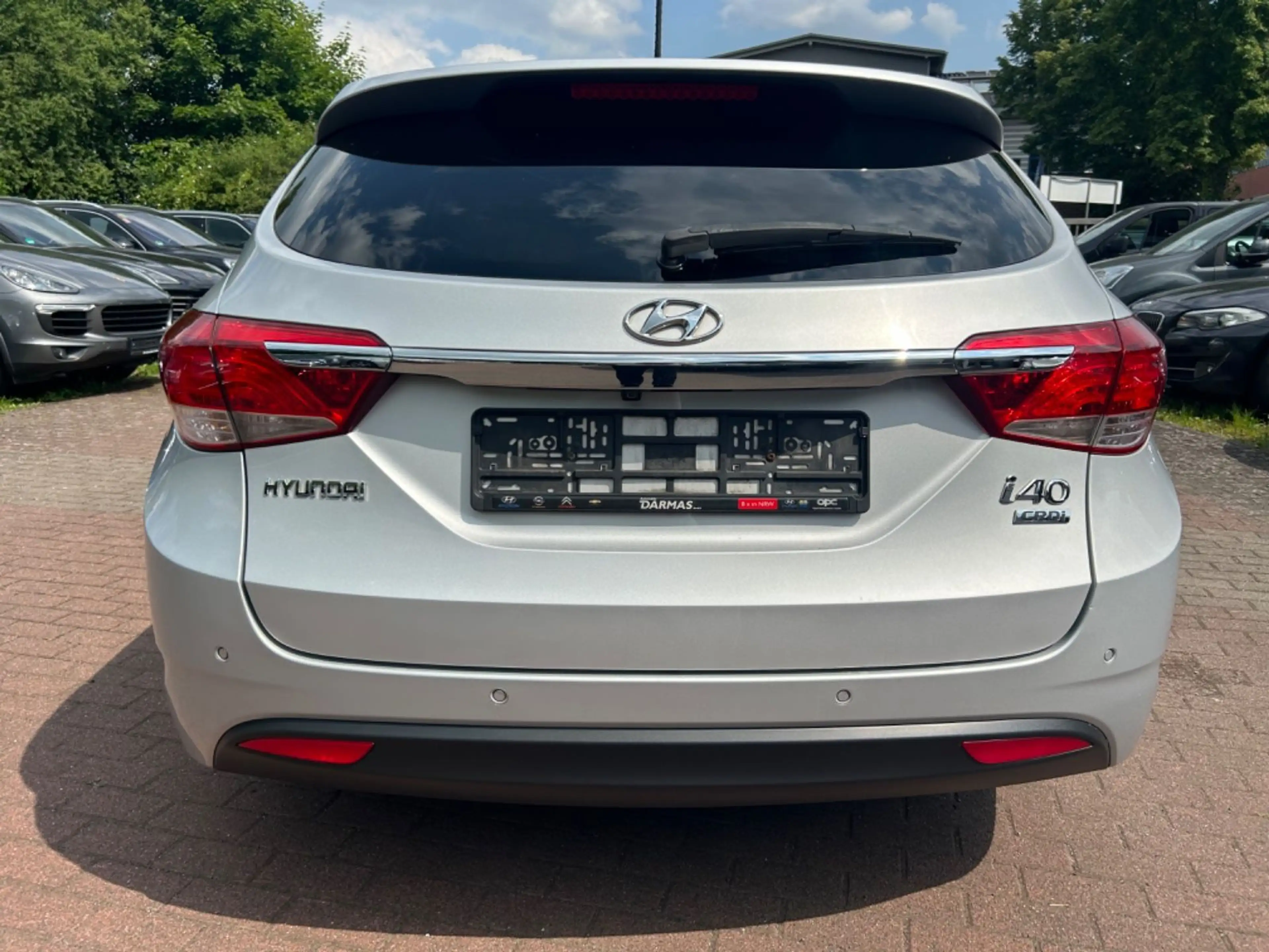 Hyundai i40 cw Style*Automatik*Keyless*Xenon*Navi*Kamera — photo 6
