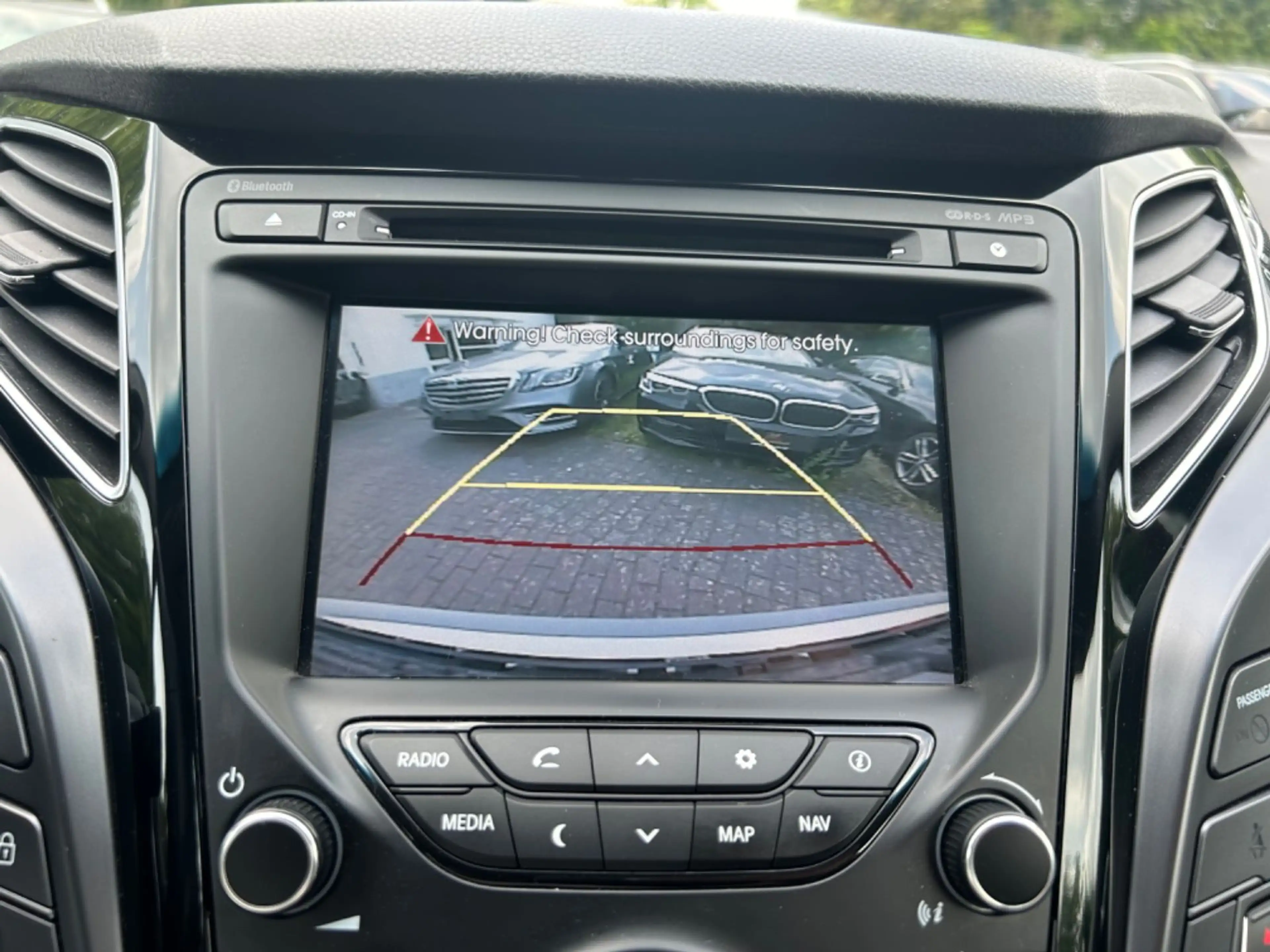 Hyundai i40 cw Style*Automatik*Keyless*Xenon*Navi*Kamera — photo 15