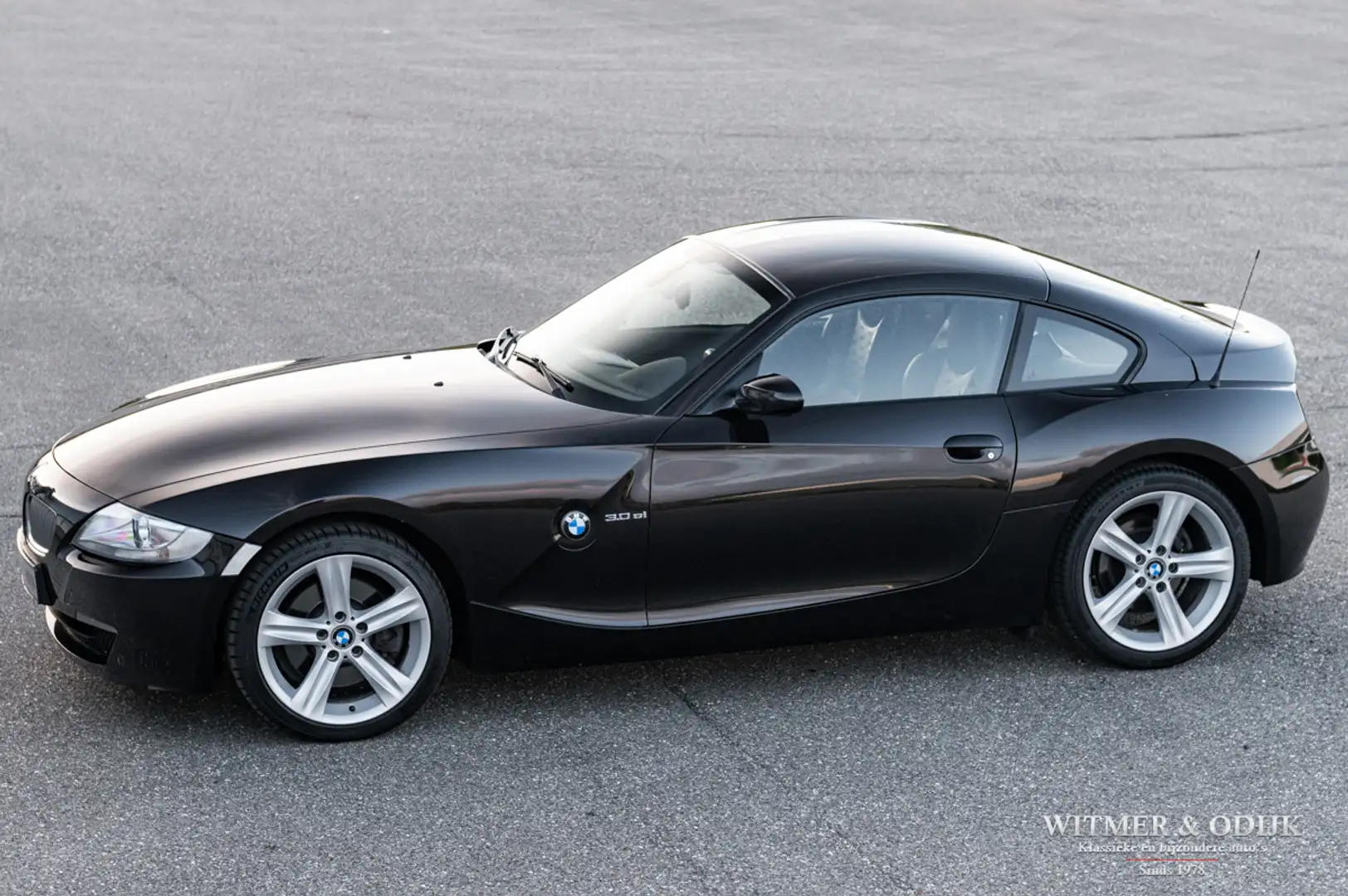 BMW Z4 Coupé 3.0si Executive Individual NL-auto Nero - 1