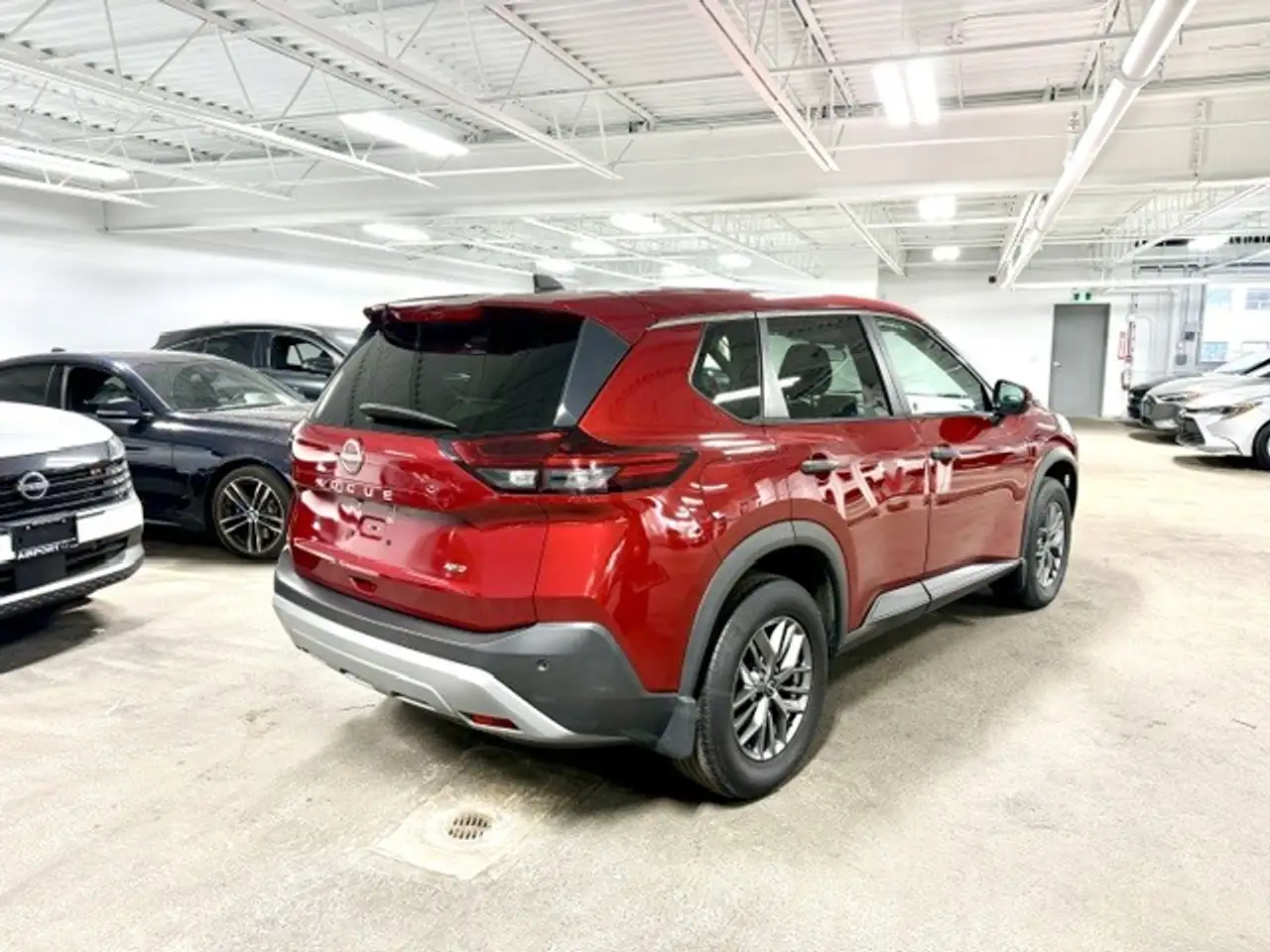 Nissan Rogue снимка Nissan Rogue