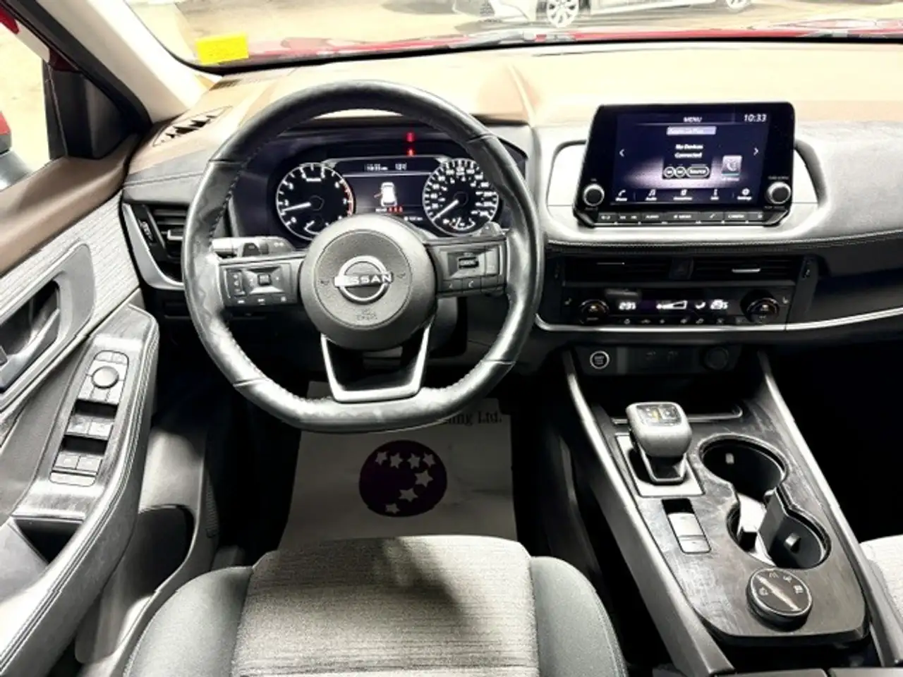Nissan Rogue снимка Nissan Rogue
