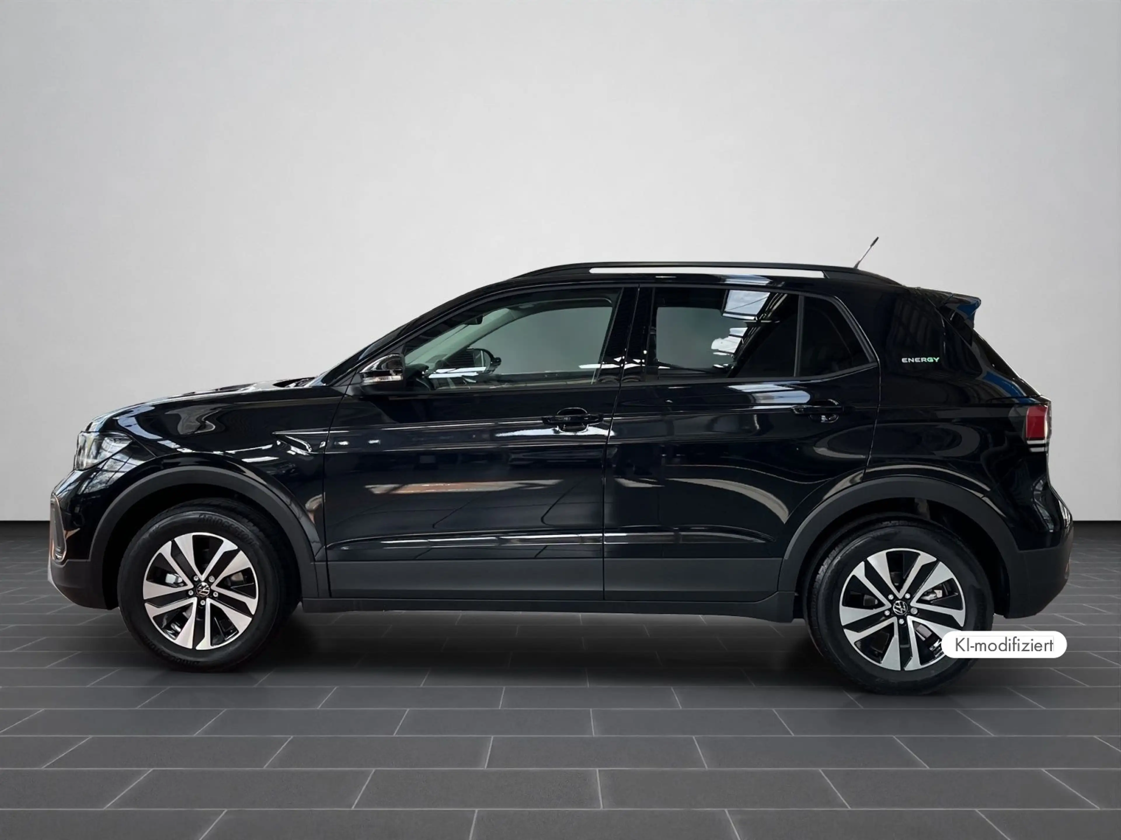 Volkswagen T-Cross Life 1.0 TSI DSG — photo 7