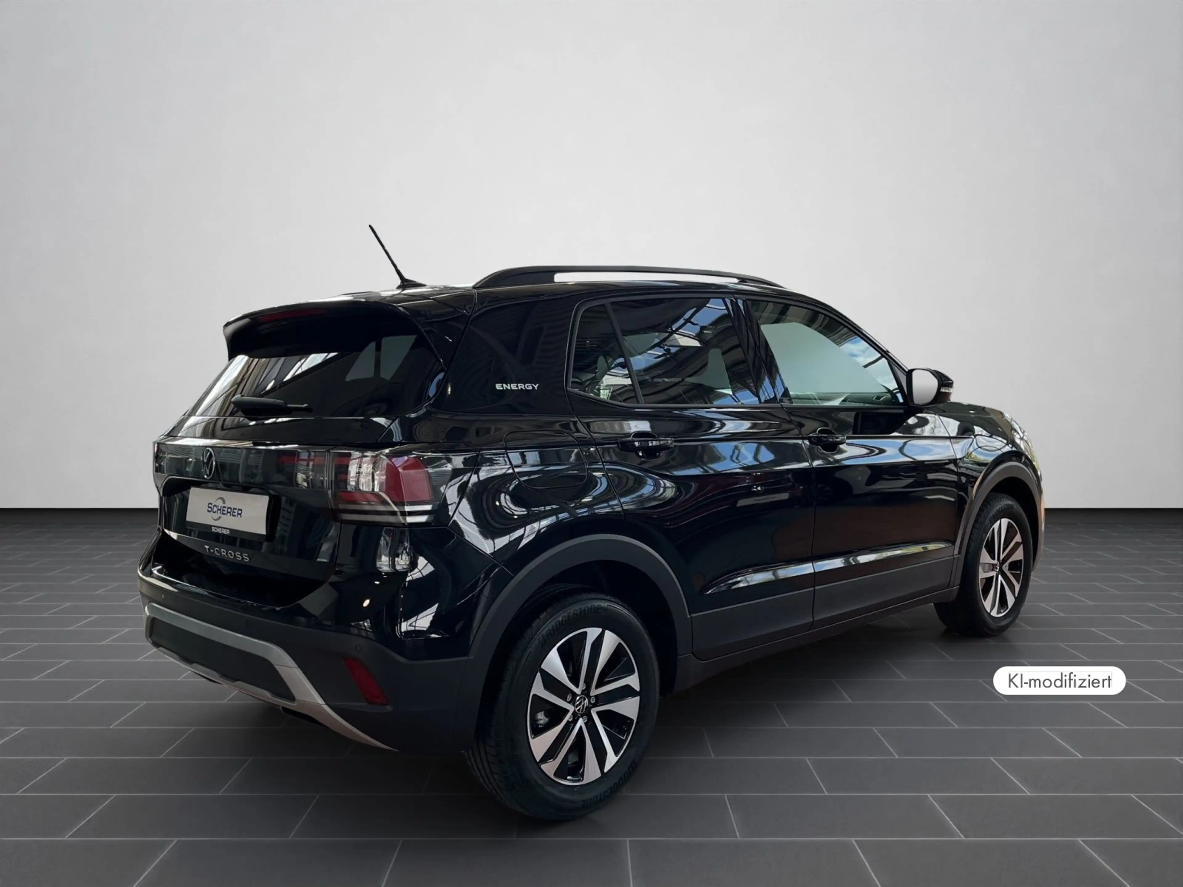 Volkswagen T-Cross Life 1.0 TSI DSG — photo 2