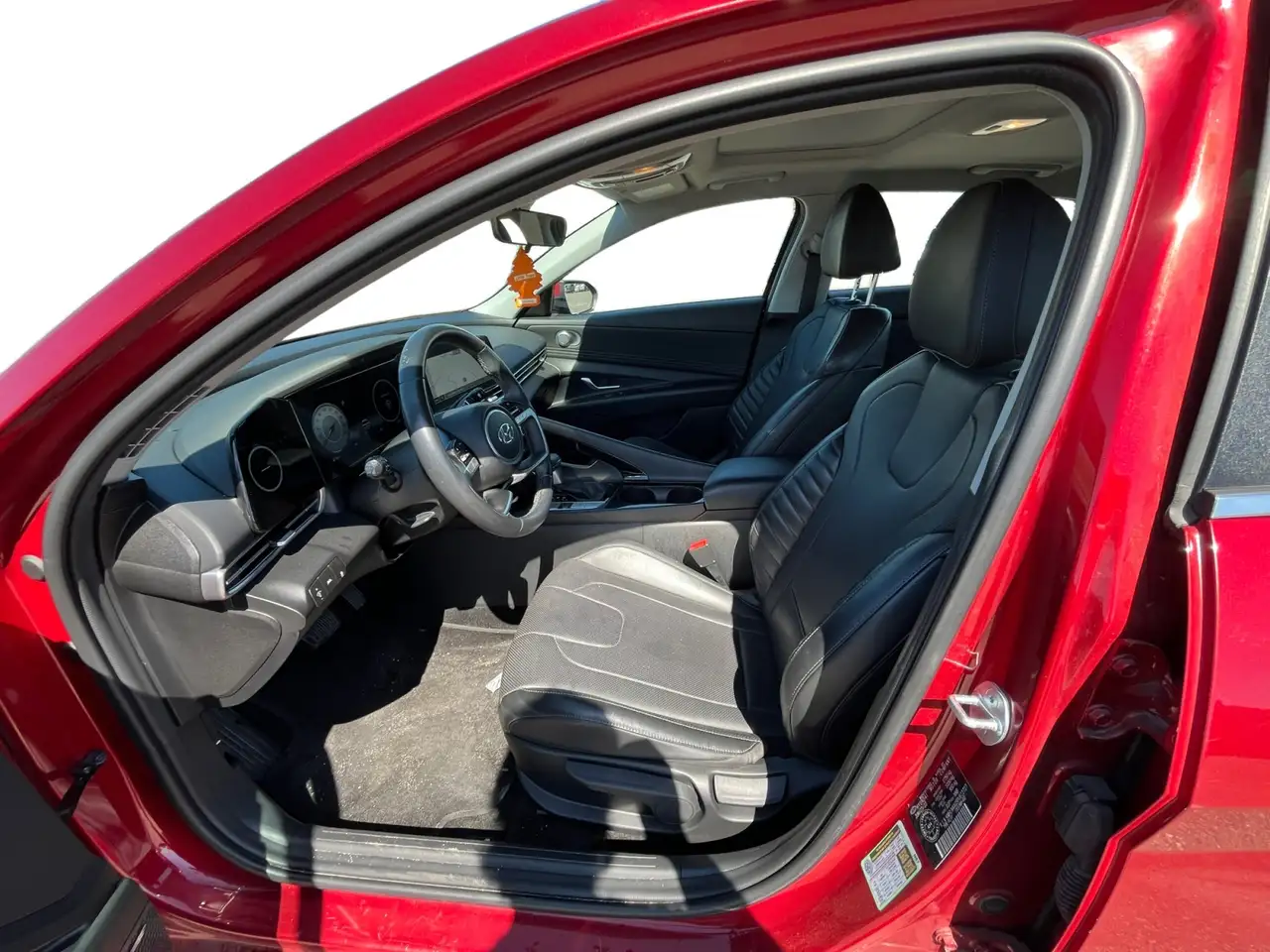 Hyundai ELANTRA снимка Hyundai ELANTRA