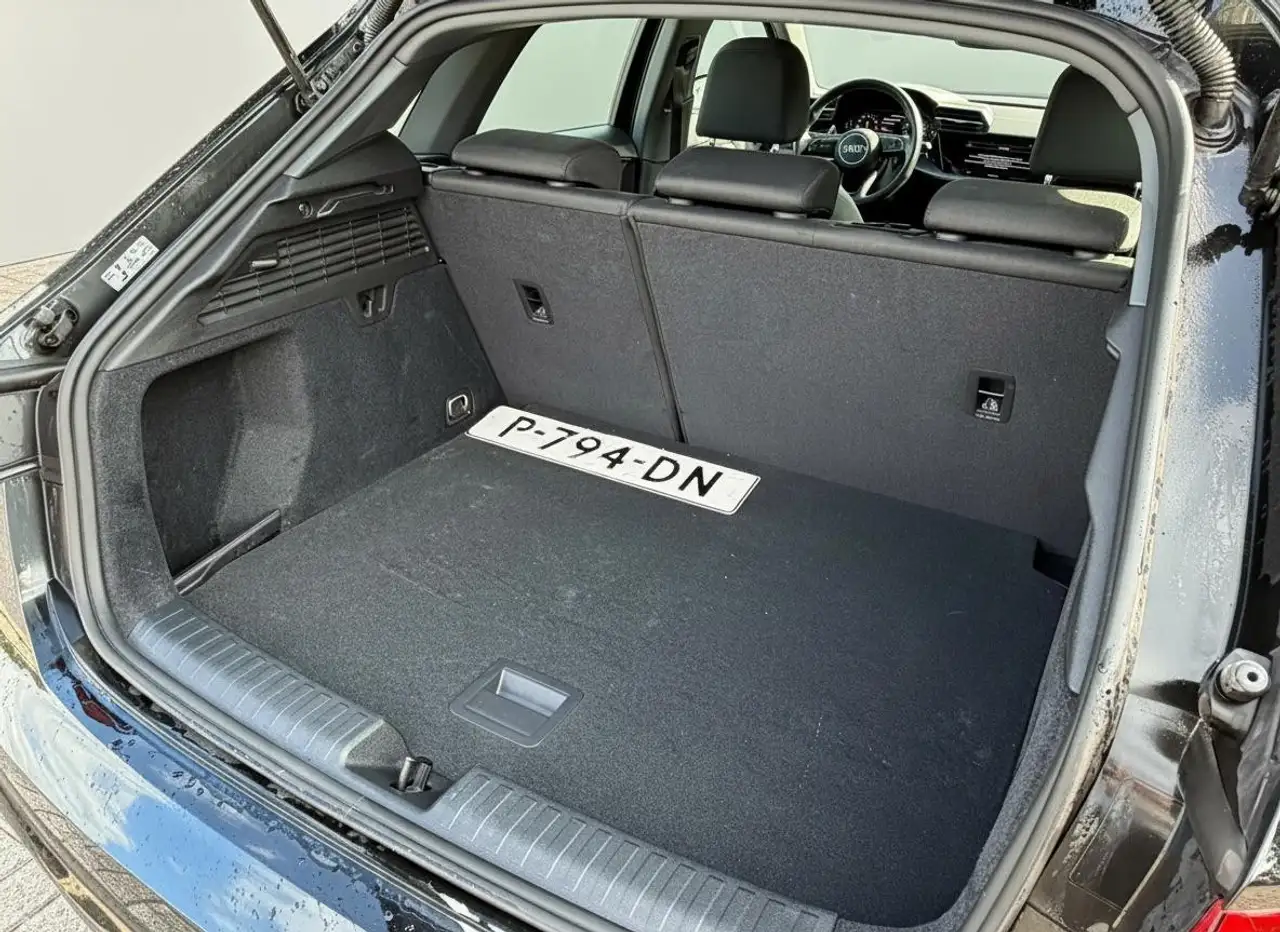 Audi A3 Sportback 35 TFSI Business edition S-LINE TREKHA, миниатюра 11