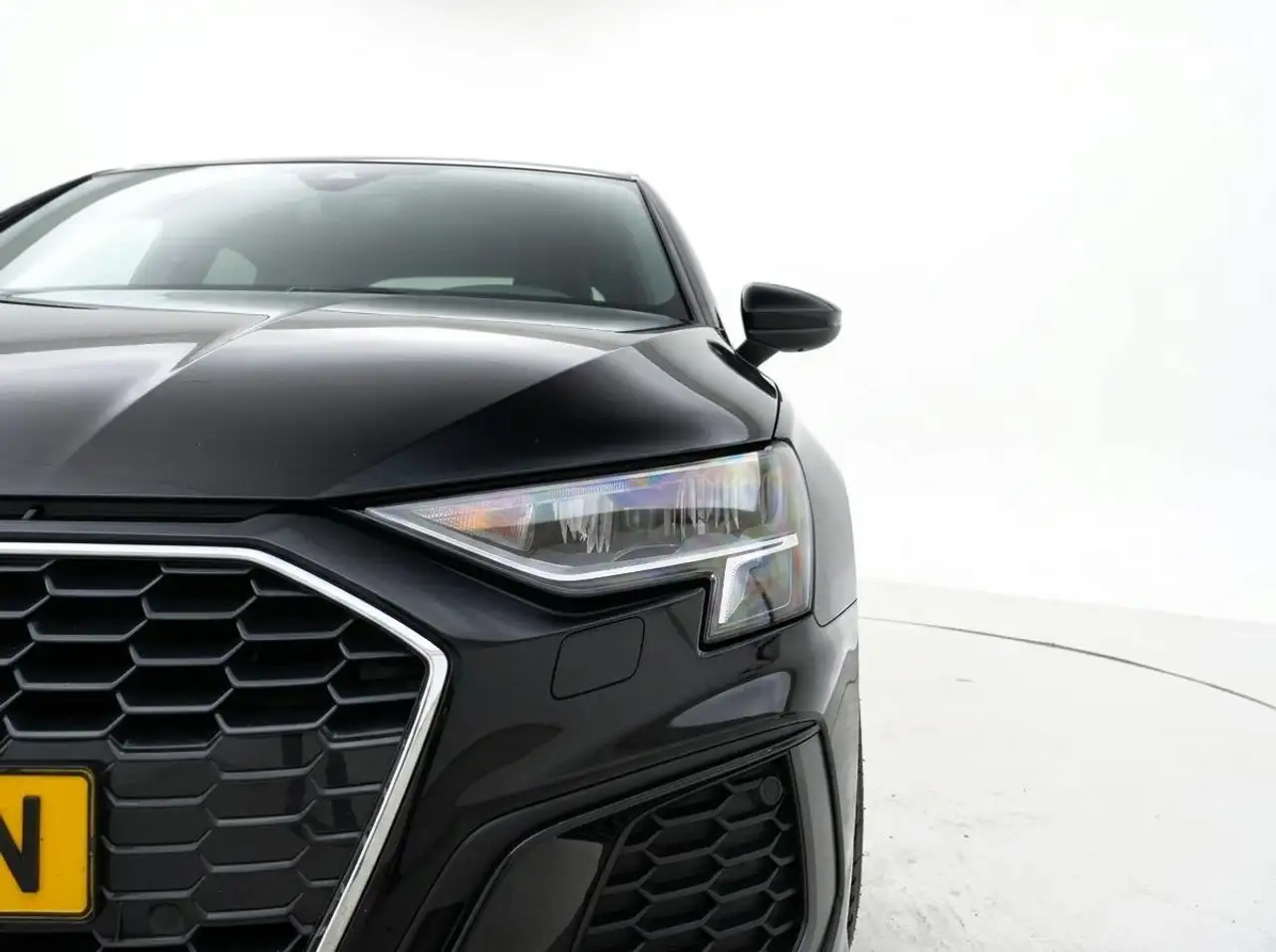 Audi A3 Sportback 35 TFSI Business edition S-LINE TREKHA, миниатюра 2