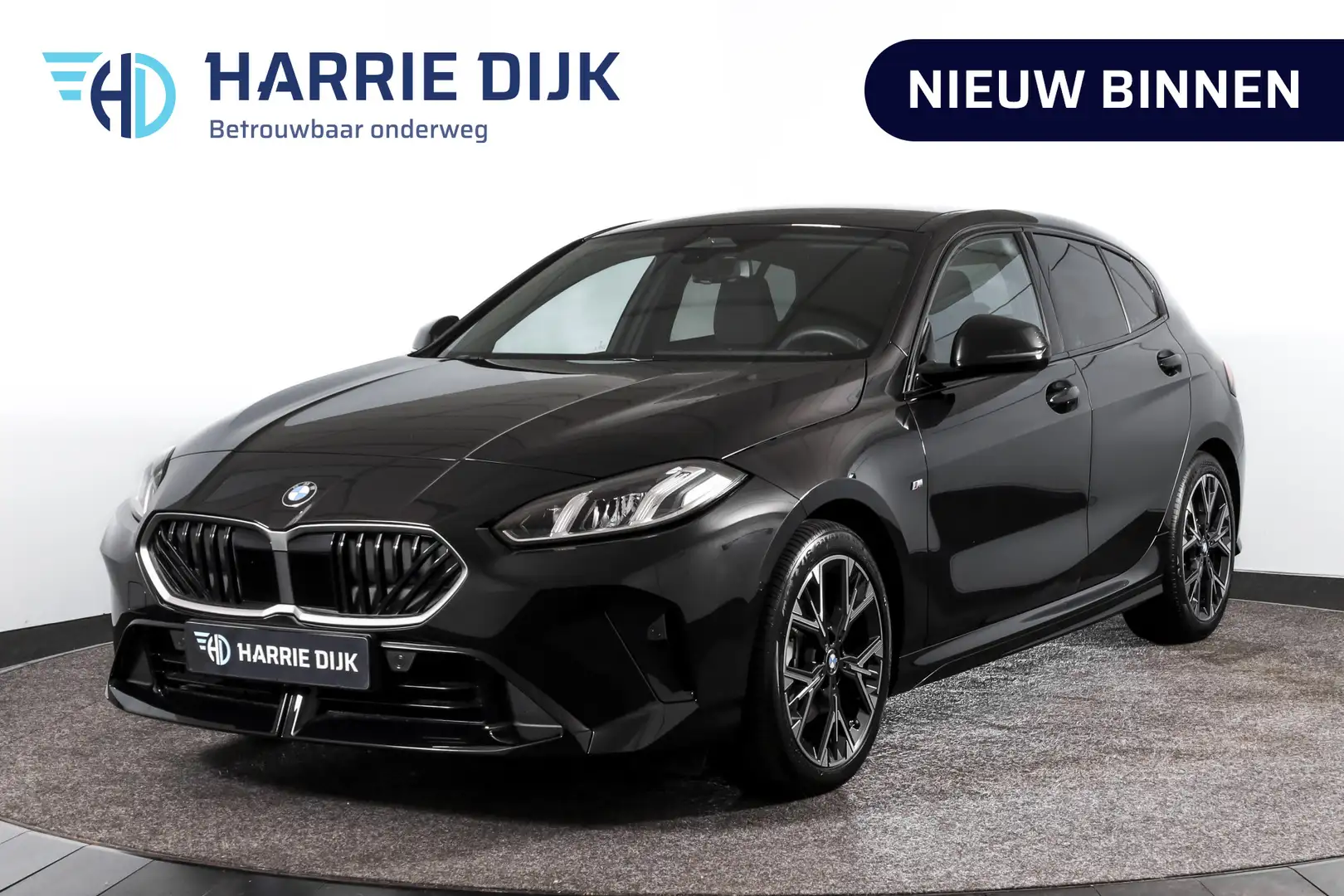 BMW 120 1-serie M Sport (Nieuw Model) - Automaat | Dig. Co Zwart - 1