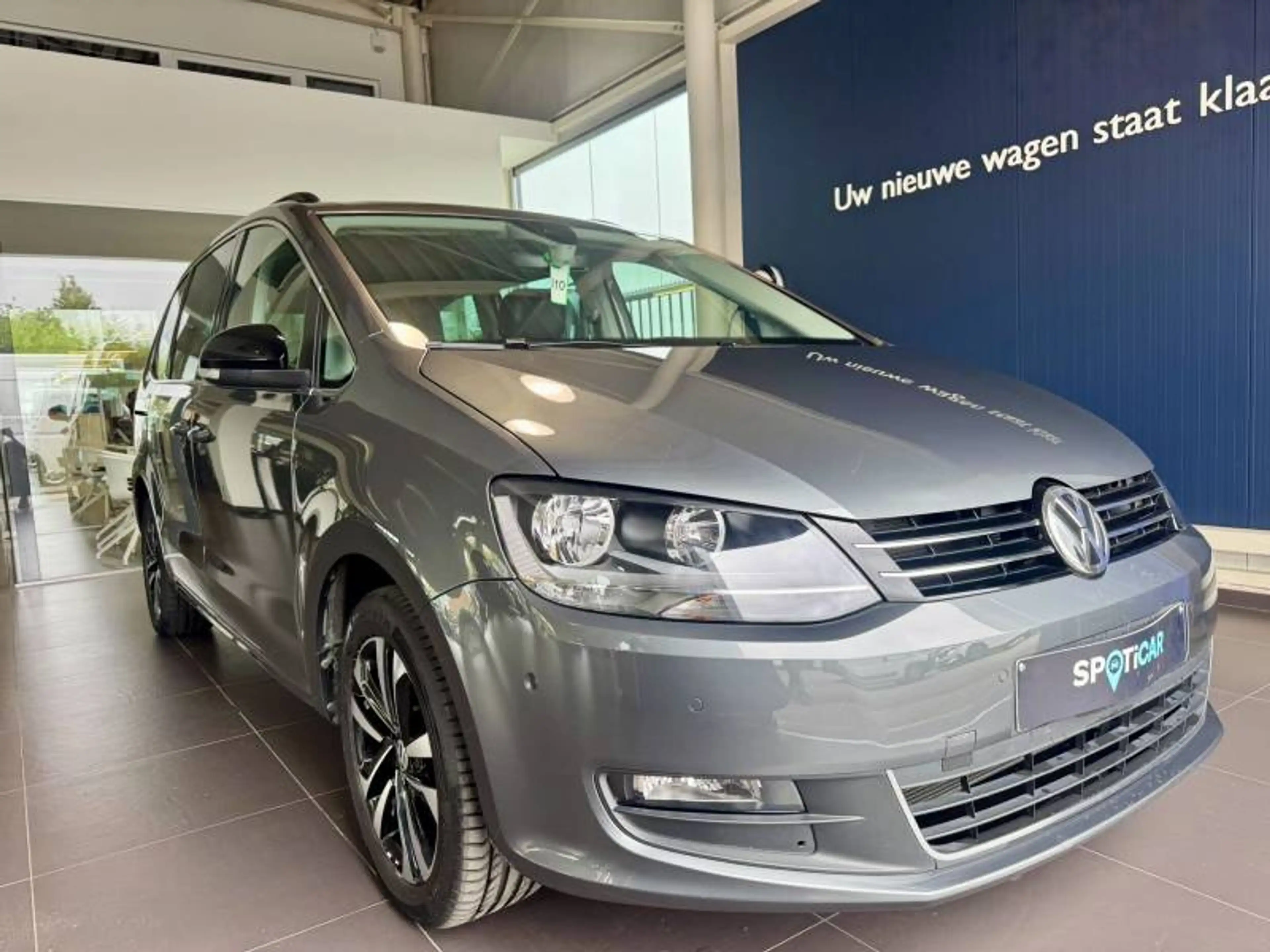 Volkswagen Sharan 2 1.4 TSi 110kW DSG6 Highline — photo 4