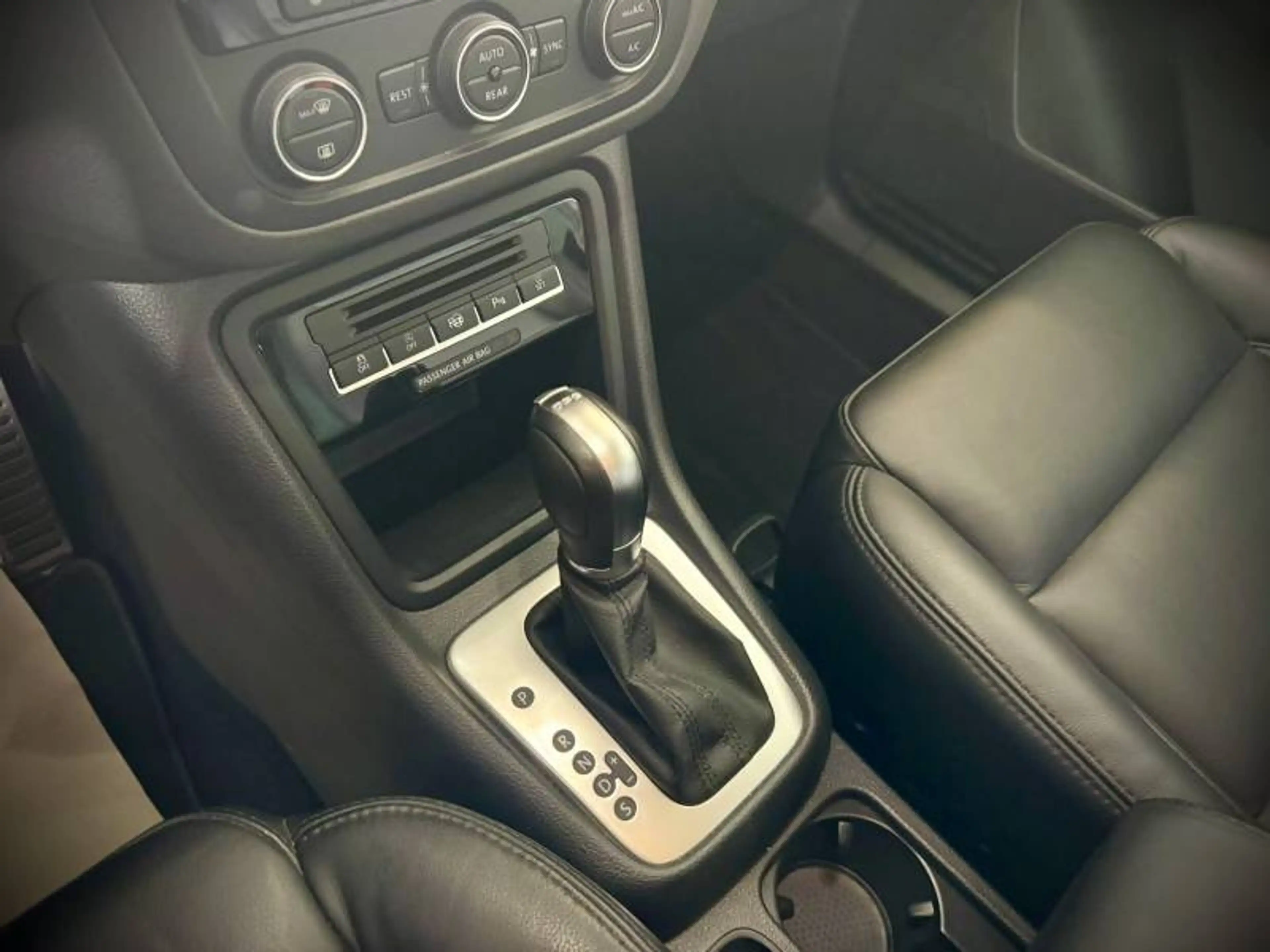Volkswagen Sharan 2 1.4 TSi 110kW DSG6 Highline — photo 12