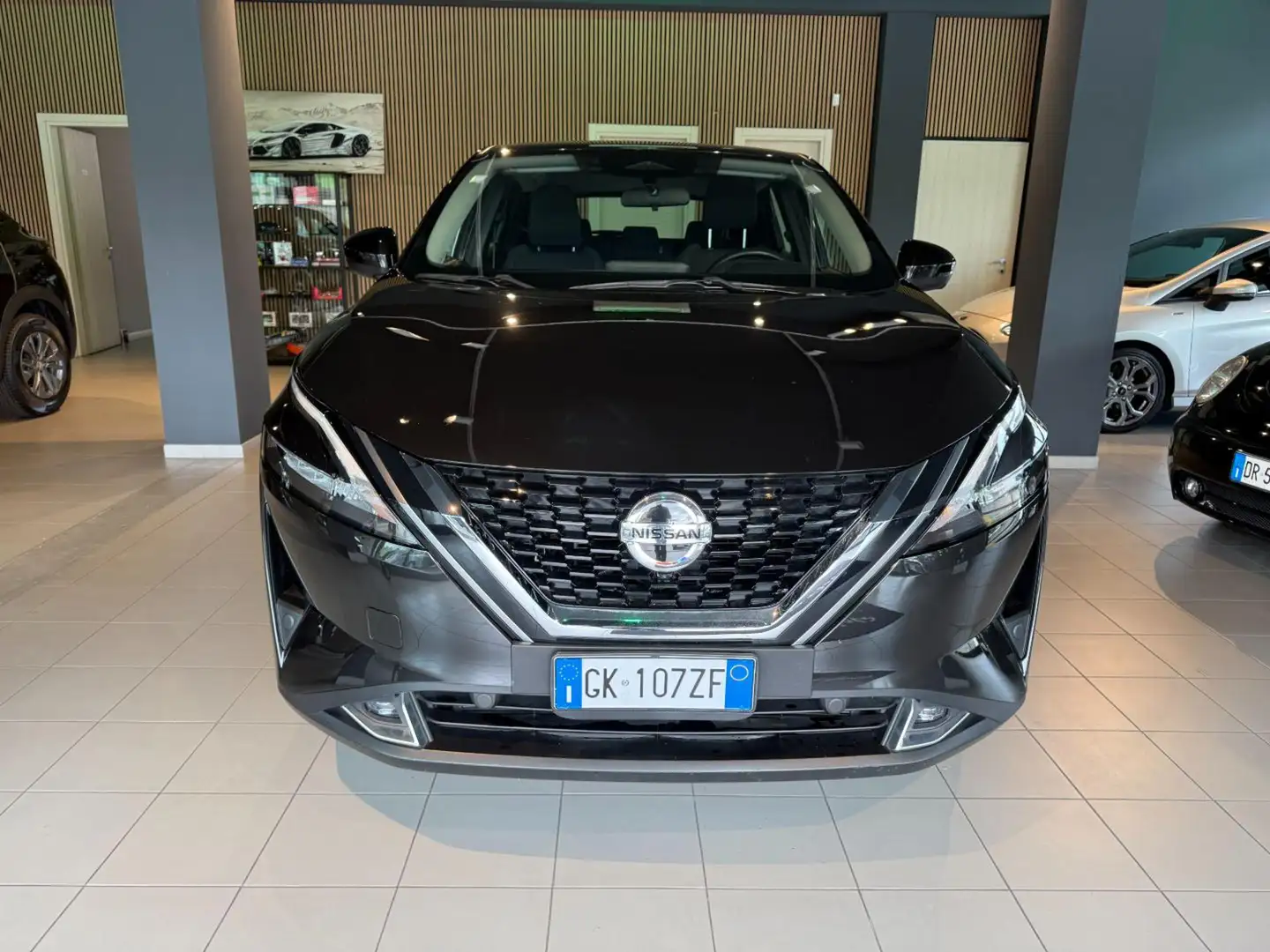 Nissan Qashqai MHEV 140 CV Business Nero - 2