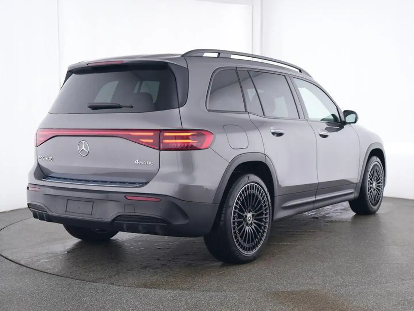 Mercedes-Benz EQB 300 EQB 4MATIC AMG Line Gris - 2