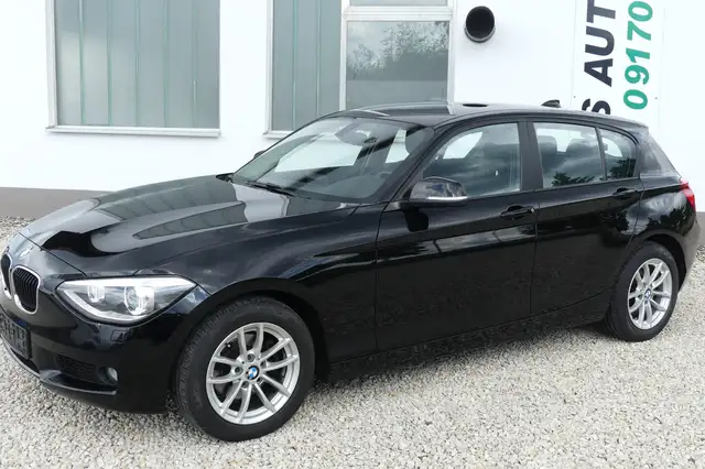 BMW 120 120d xDrive 6-Gang Sportsitze BiXenon Service neu