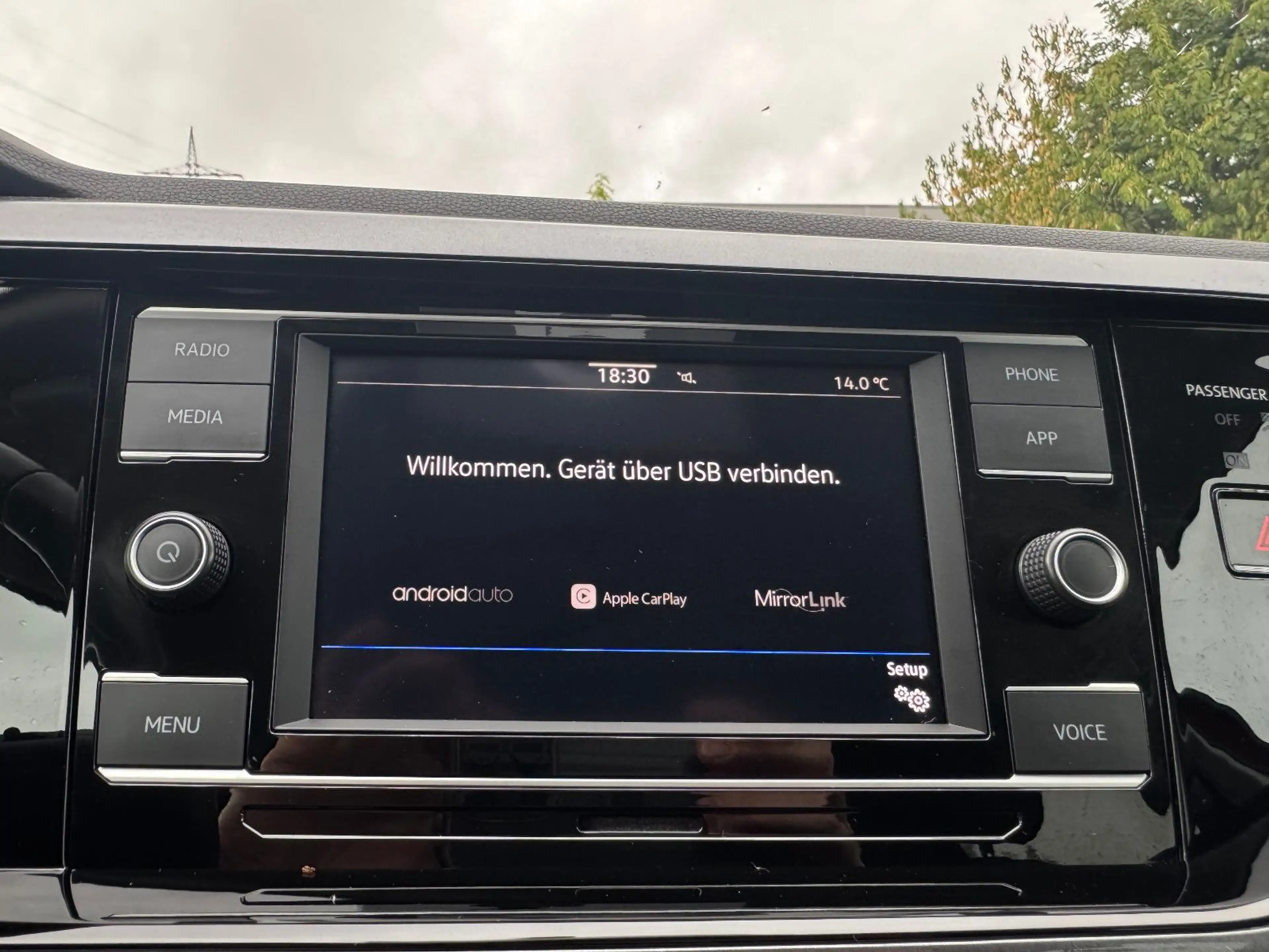Volkswagen Polo VI Highline DSG 1.0 TSI ACC SHZ PDC DAB App — photo 14