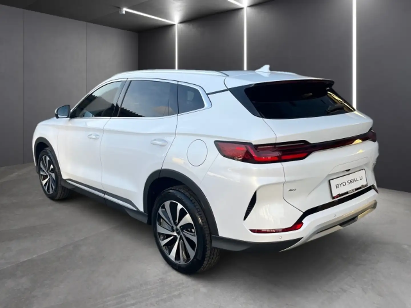 BYD Seal U DM-i Boost Weiß - 2