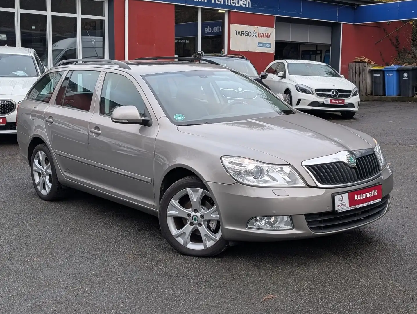 Skoda Octavia Combi 1.4 TSI Elegance XENON DSG-PROBLEM Beige - 1