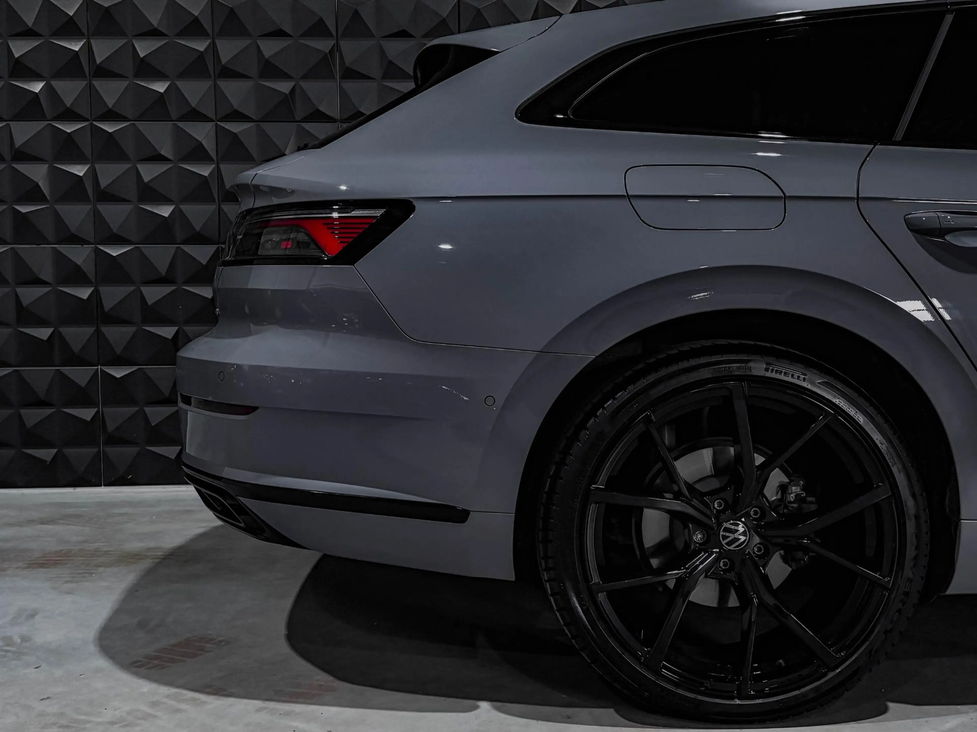 Volkswagen Arteon Shooting Brake 1.4 TSI eHybrid R-Line | Pano | 20" — photo 30