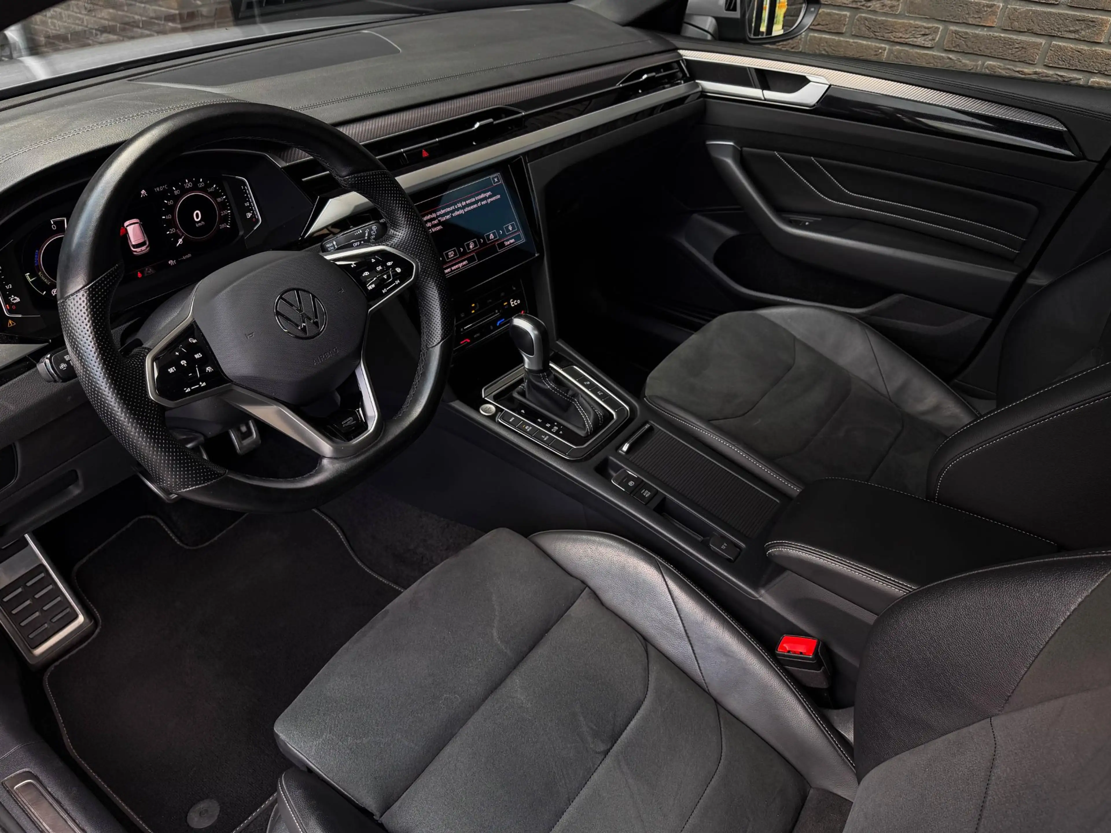 Volkswagen Arteon Shooting Brake 1.4 TSI eHybrid R-Line | Pano | 20" — photo 12