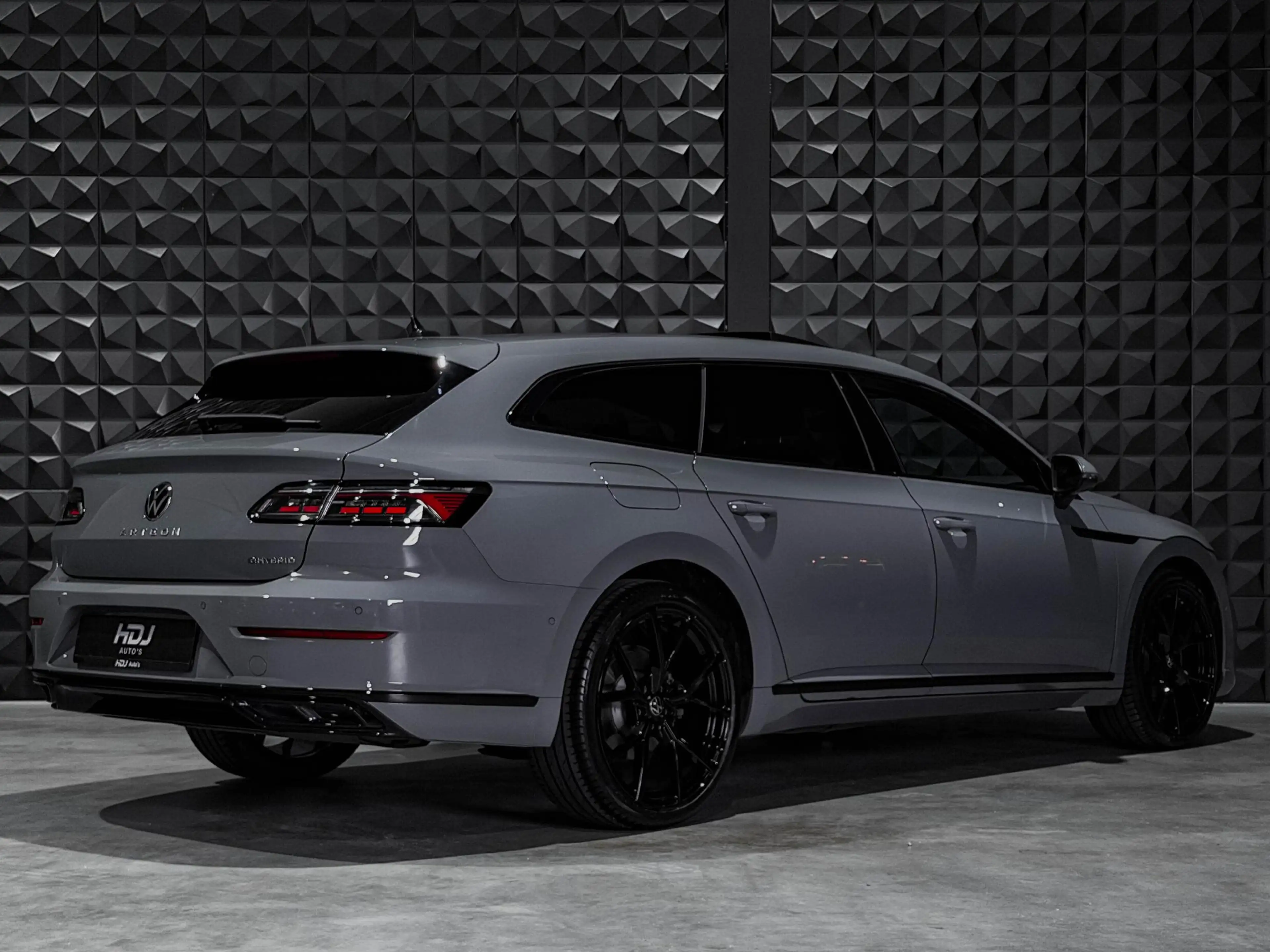 Volkswagen Arteon Shooting Brake 1.4 TSI eHybrid R-Line | Pano | 20" — photo 4
