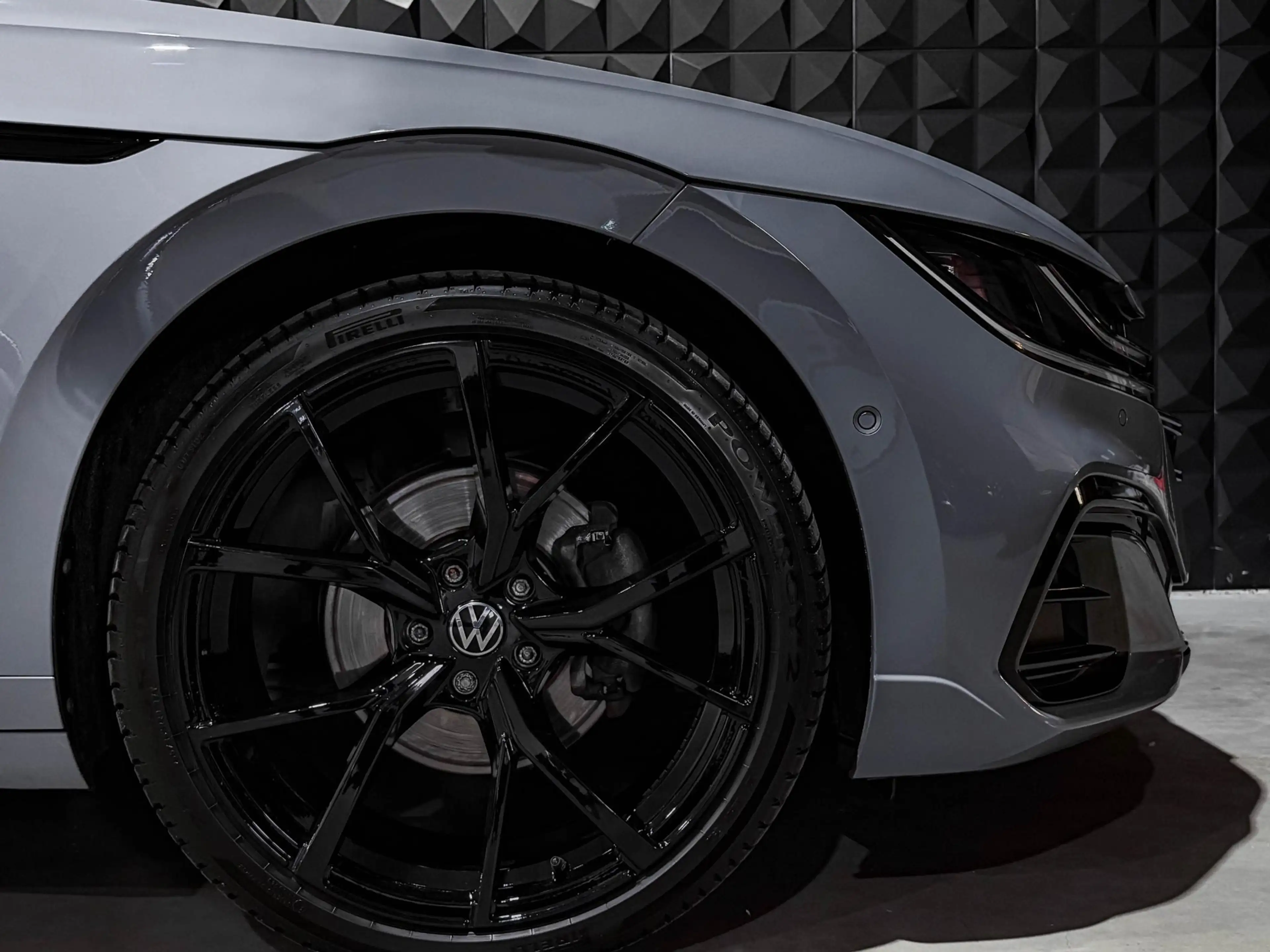 Volkswagen Arteon Shooting Brake 1.4 TSI eHybrid R-Line | Pano | 20" — photo 31