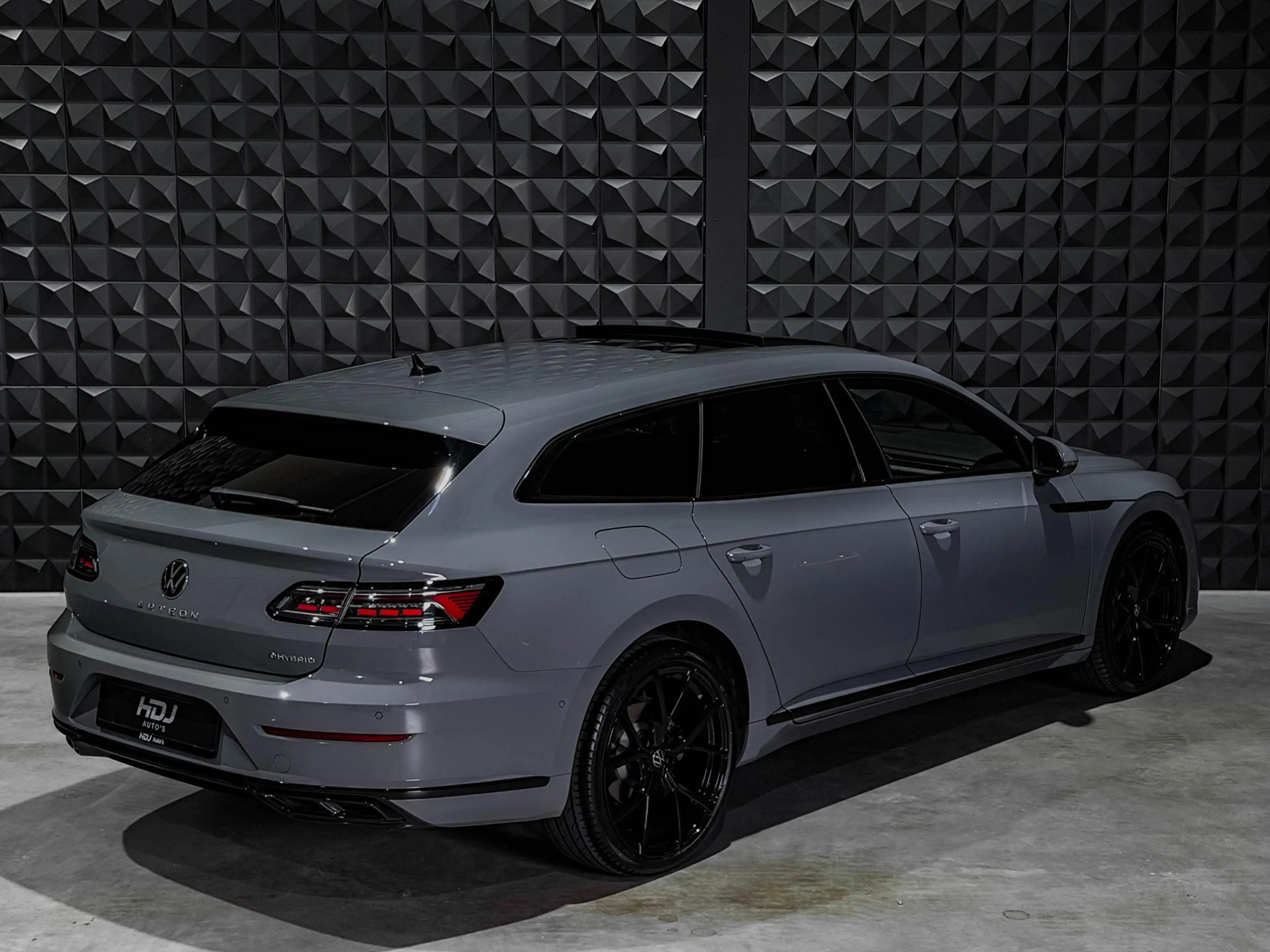 Volkswagen Arteon Shooting Brake 1.4 TSI eHybrid R-Line | Pano | 20" — photo 45