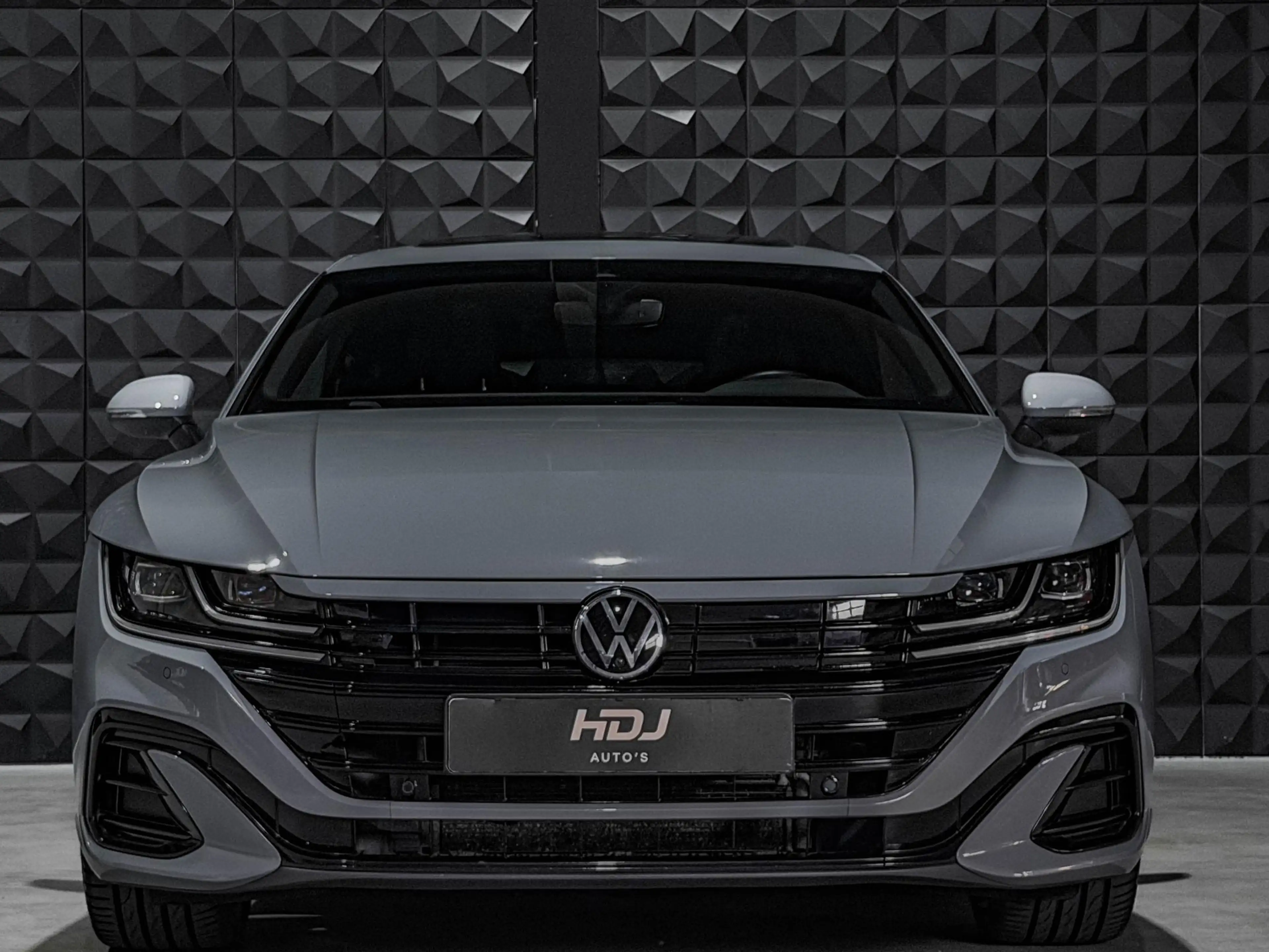 Volkswagen Arteon Shooting Brake 1.4 TSI eHybrid R-Line | Pano | 20" — photo 3