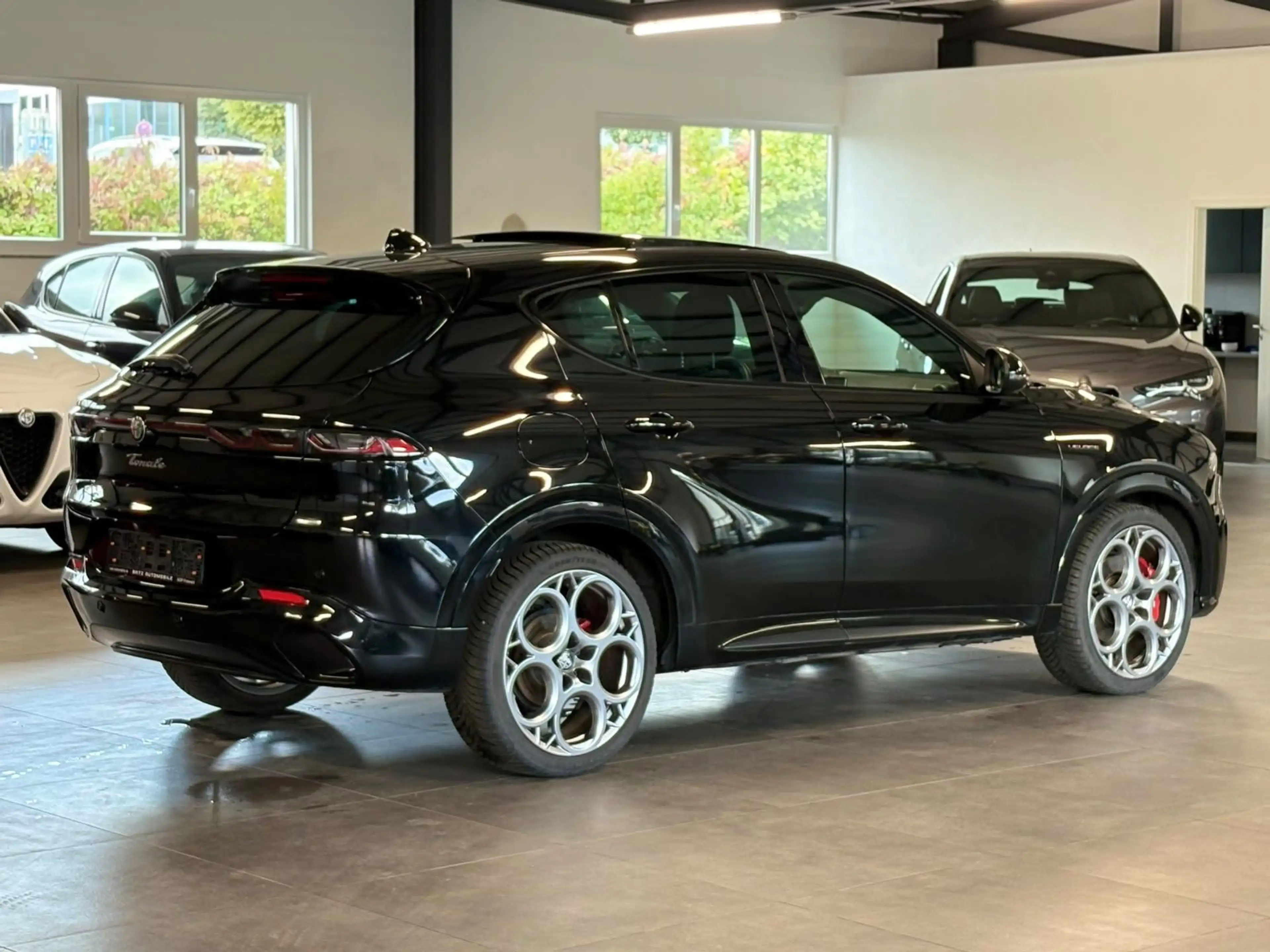 Alfa Romeo Tonale Veloce MATRIX+PANO+NAV+ACC+WINTER+KAM+19" — photo 6