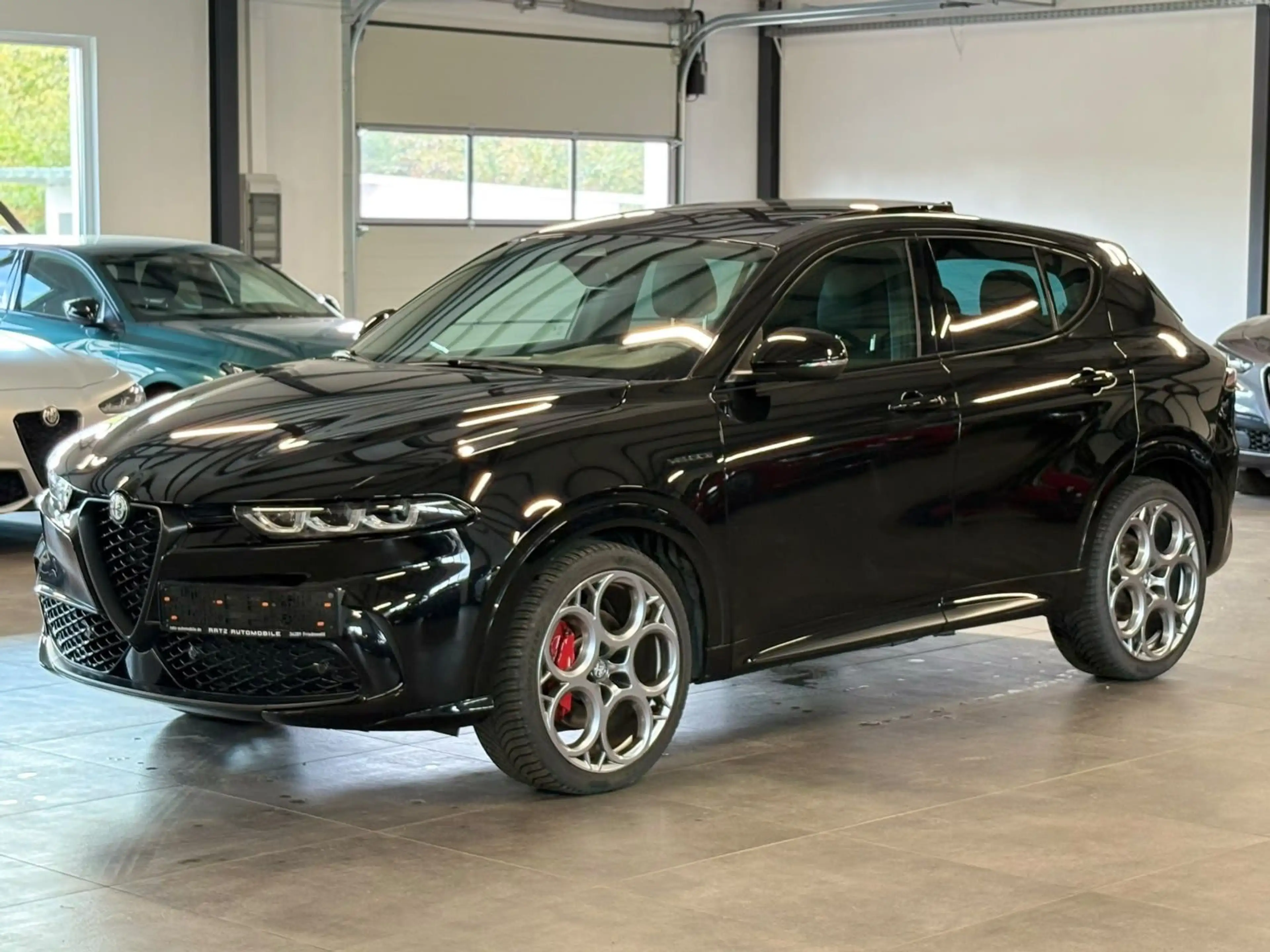 Alfa Romeo Tonale Veloce MATRIX+PANO+NAV+ACC+WINTER+KAM+19" — photo 3