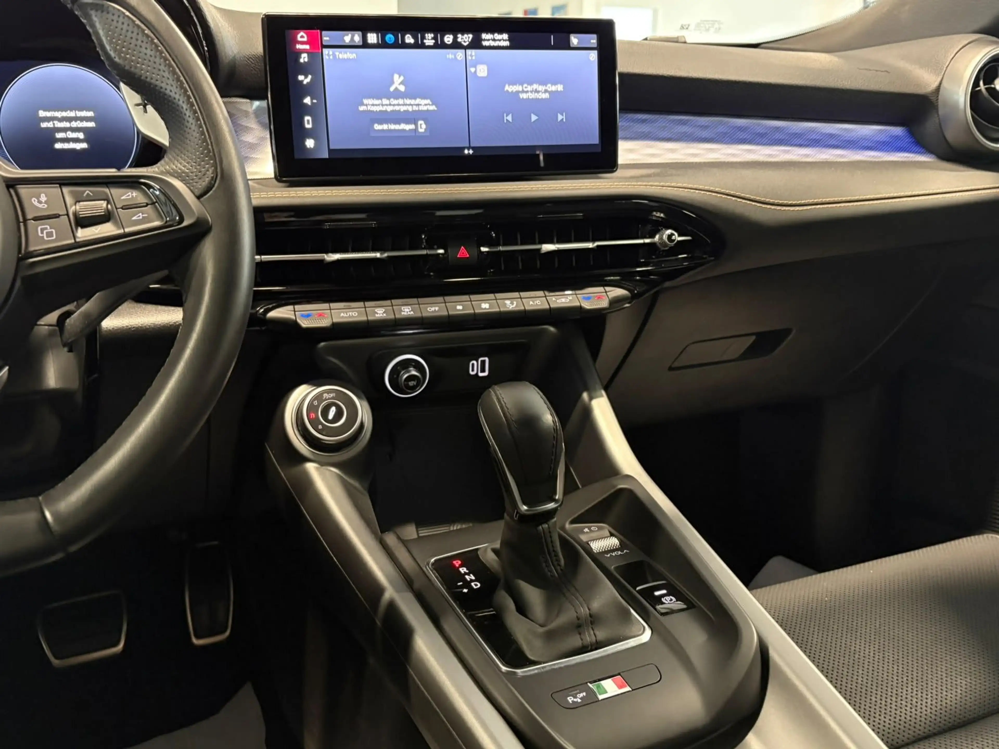Alfa Romeo Tonale Veloce MATRIX+PANO+NAV+ACC+WINTER+KAM+19" — photo 12