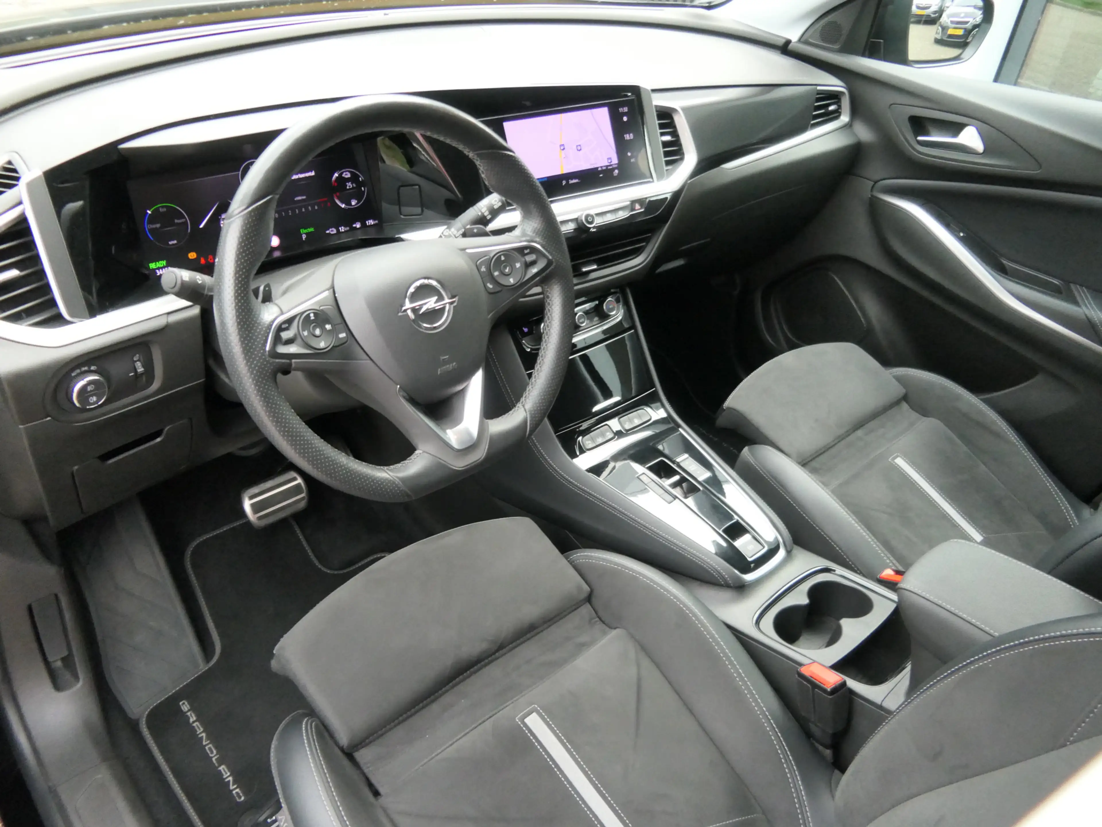 Opel Grandland 1.6 Turbo Plug-In Hybrid 4x4 GSe Automaat | KONI o — photo 3