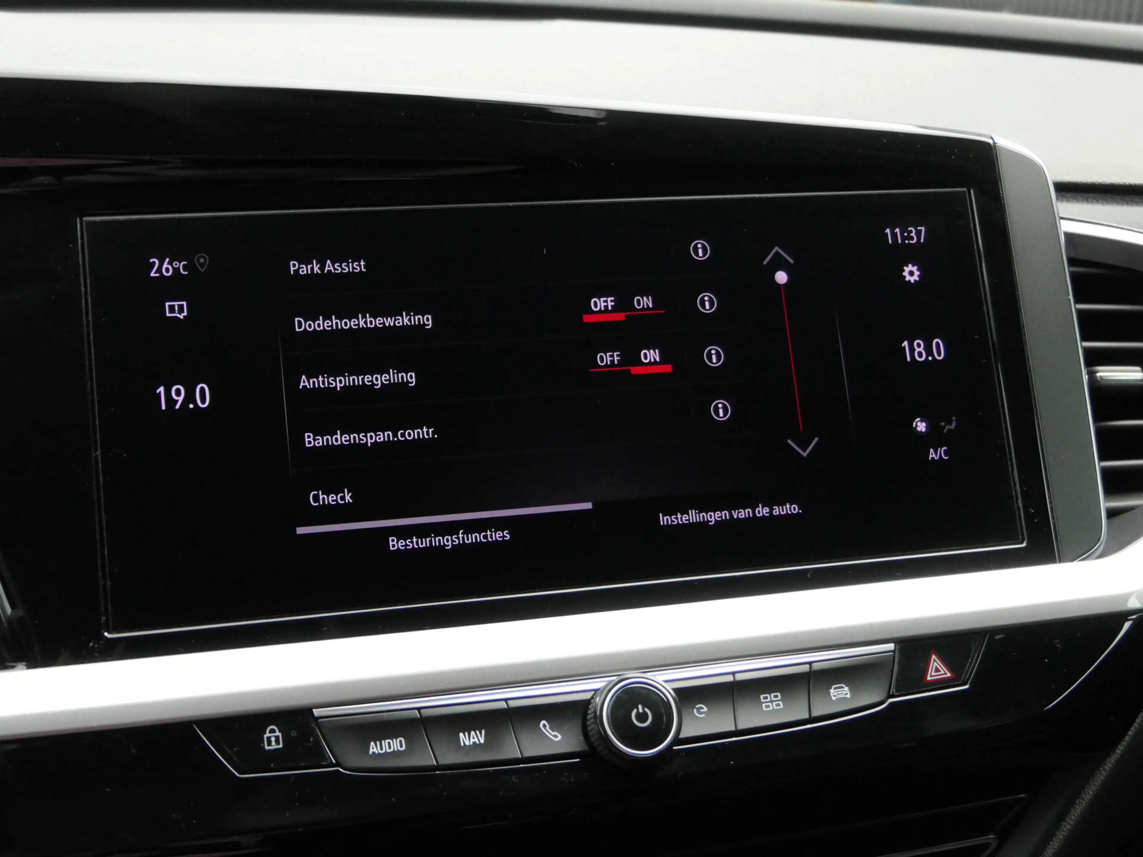 Opel Grandland 1.6 Turbo Plug-In Hybrid 4x4 GSe Automaat | KONI o — photo 29