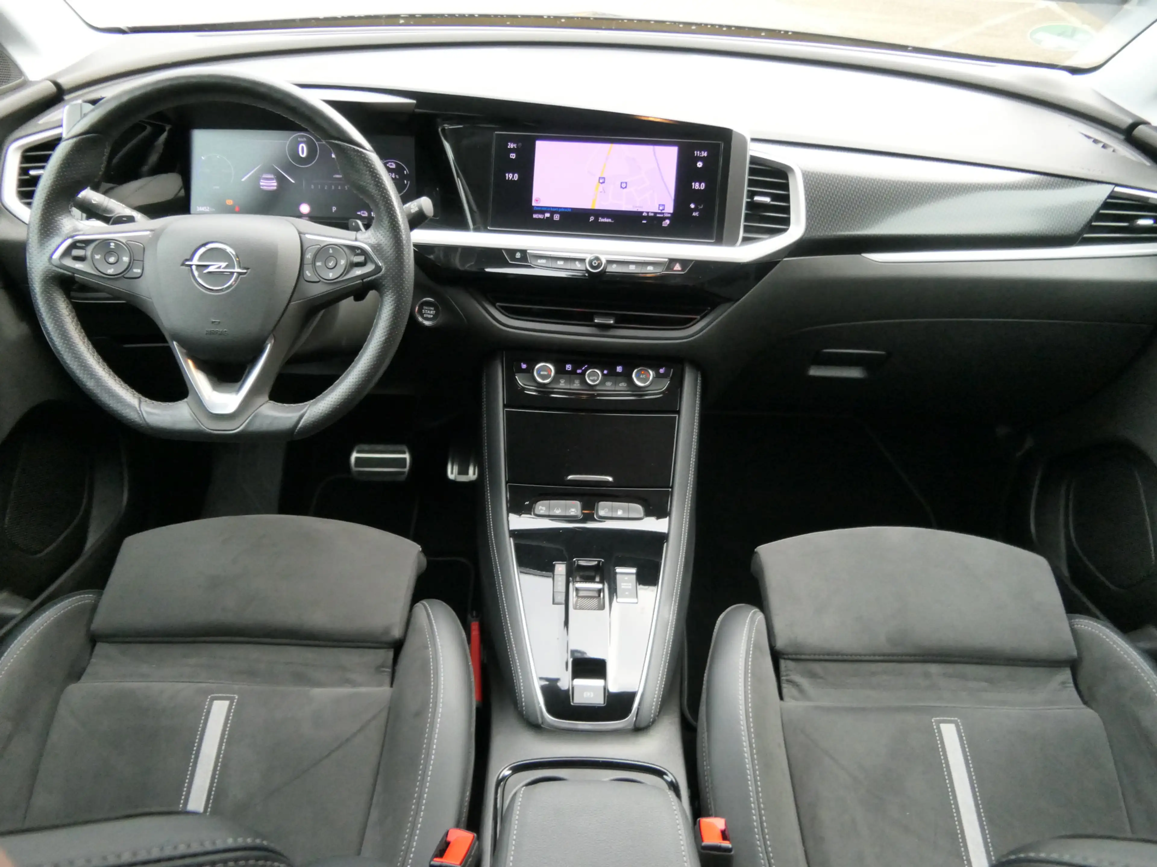 Opel Grandland 1.6 Turbo Plug-In Hybrid 4x4 GSe Automaat | KONI o — photo 23