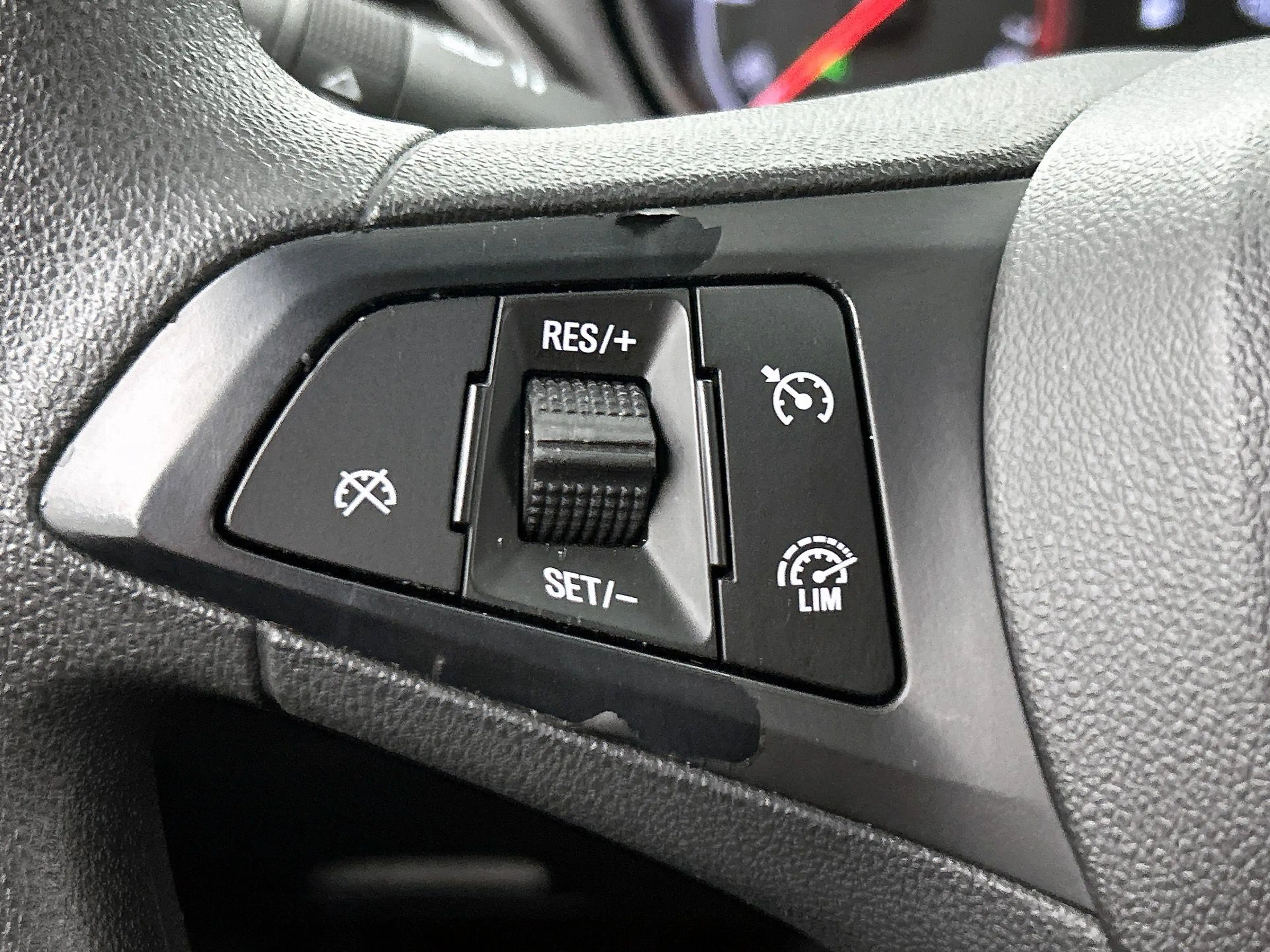 Opel Karl 1.0 ecoFLEX Edition — photo 6