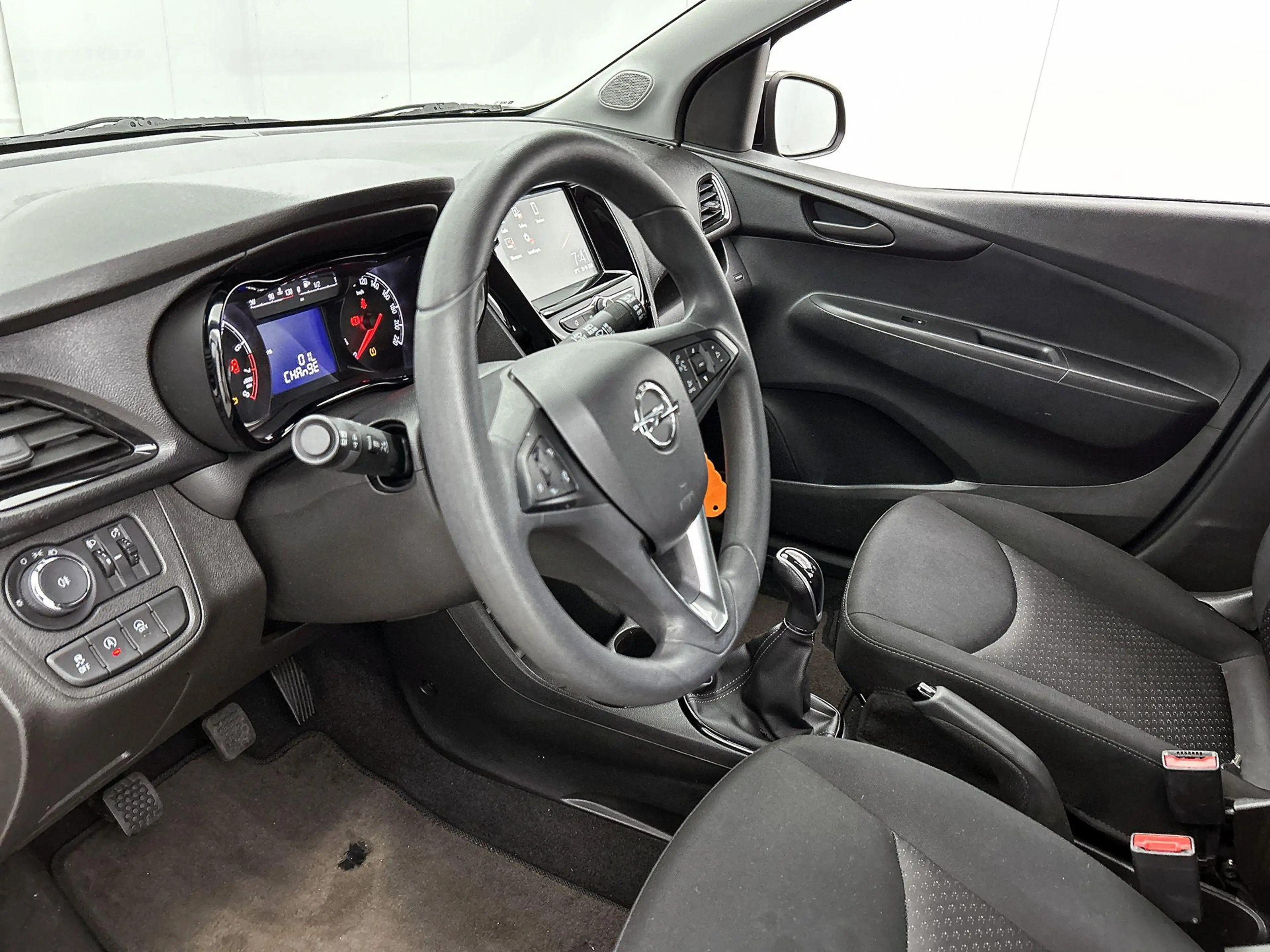 Opel Karl 1.0 ecoFLEX Edition — photo 11