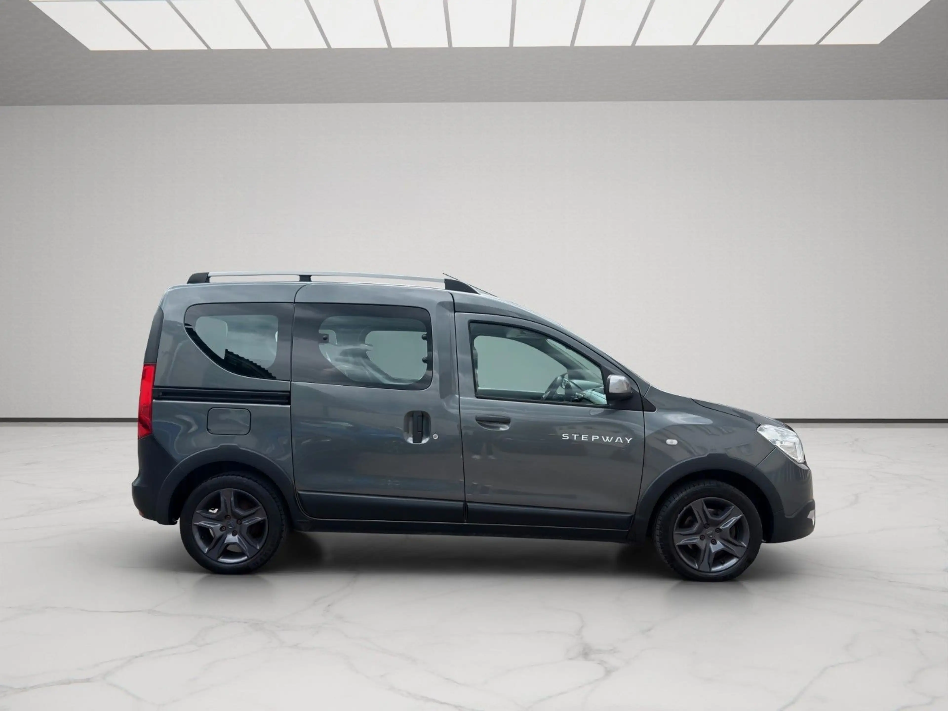 Dacia Dokker Stepway Celebration *NAVI*KLIMA*MWST* — photo 7