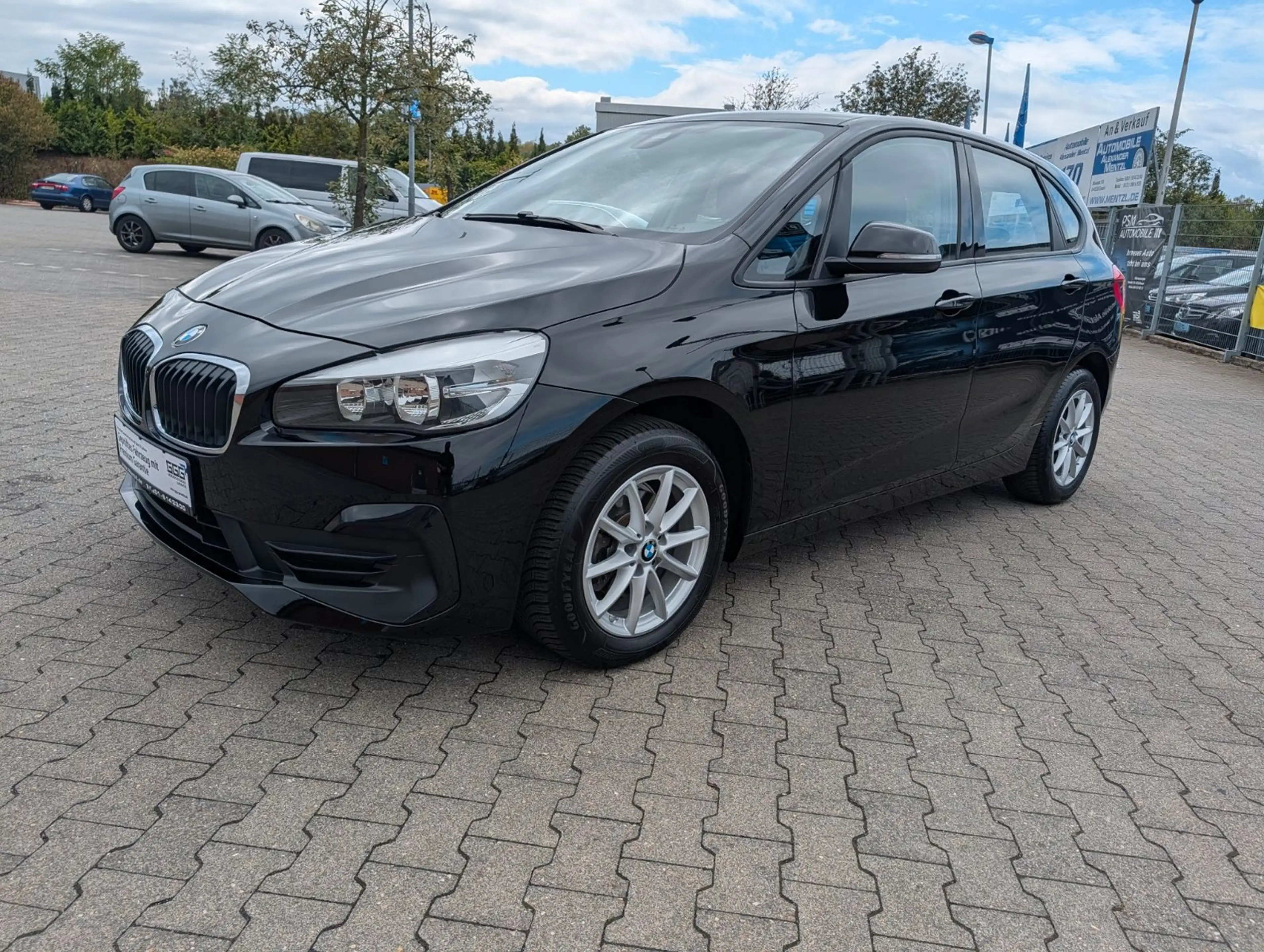 BMW 216 GARANTIE KLIMATRONIC PDC TEMPO