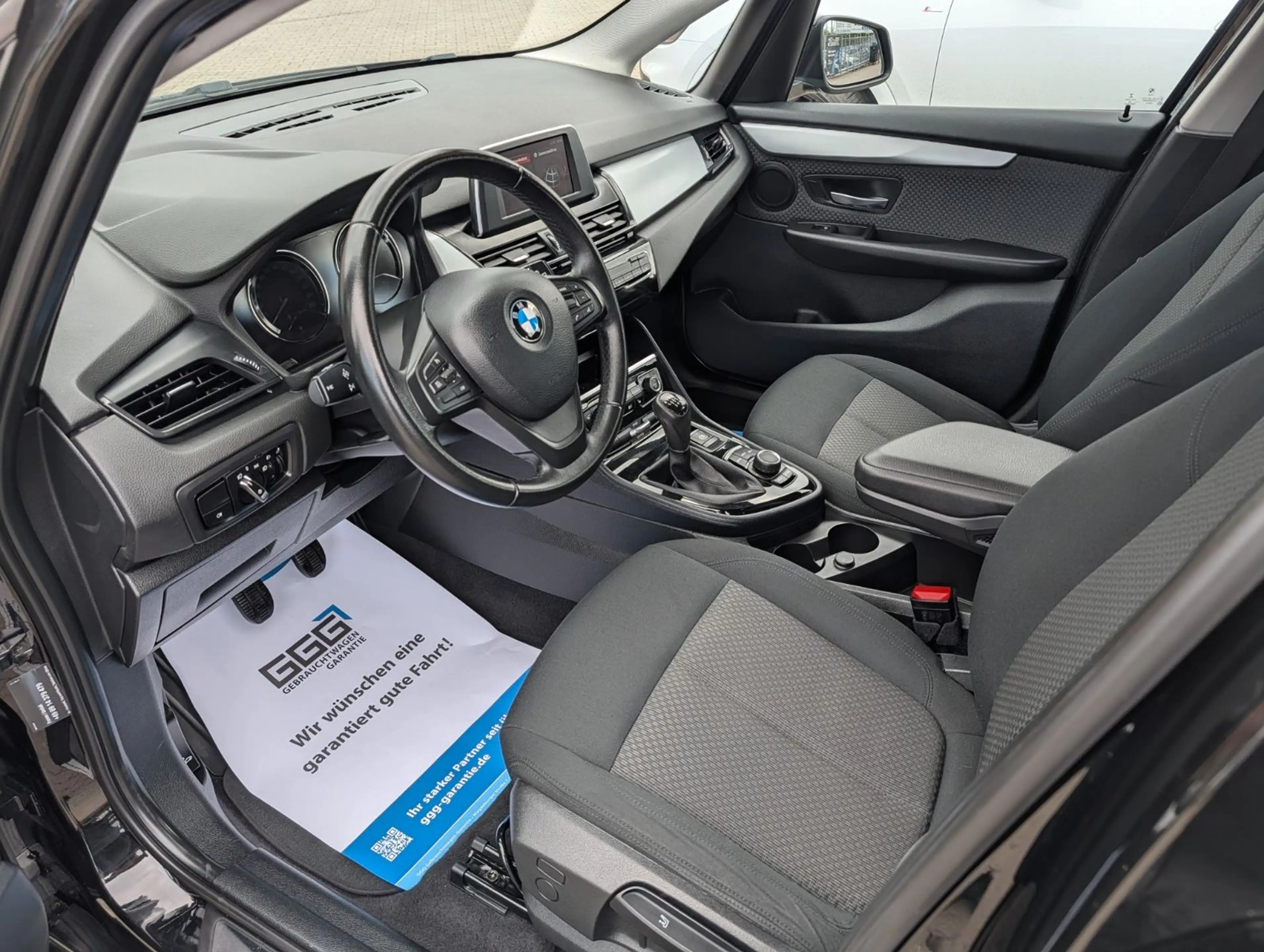BMW 216 GARANTIE KLIMATRONIC PDC TEMPO — photo 11