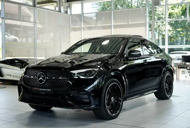Mercedes-Benz 450 view 4