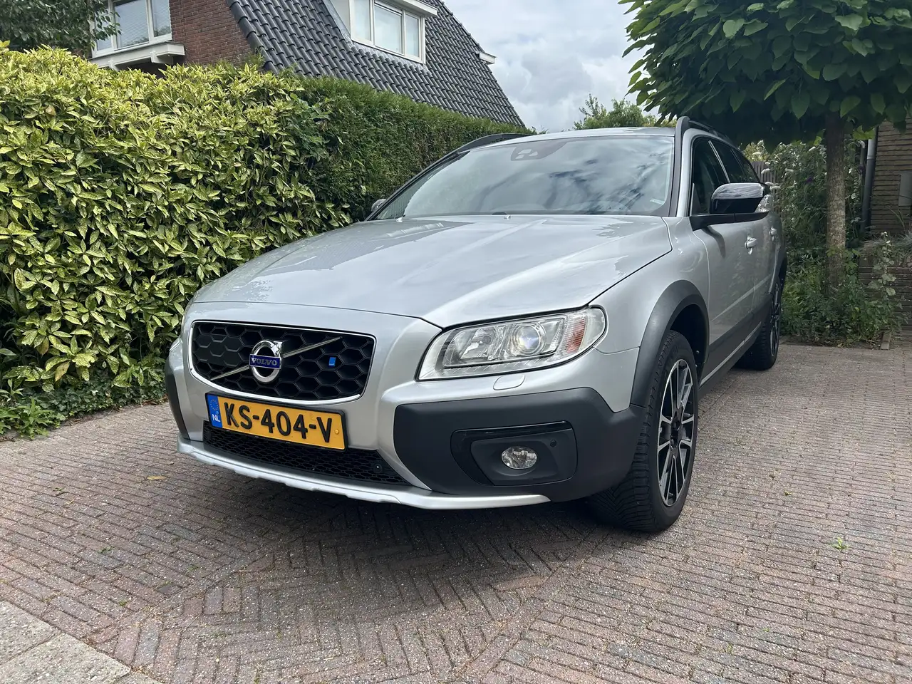 Volvo XC70
