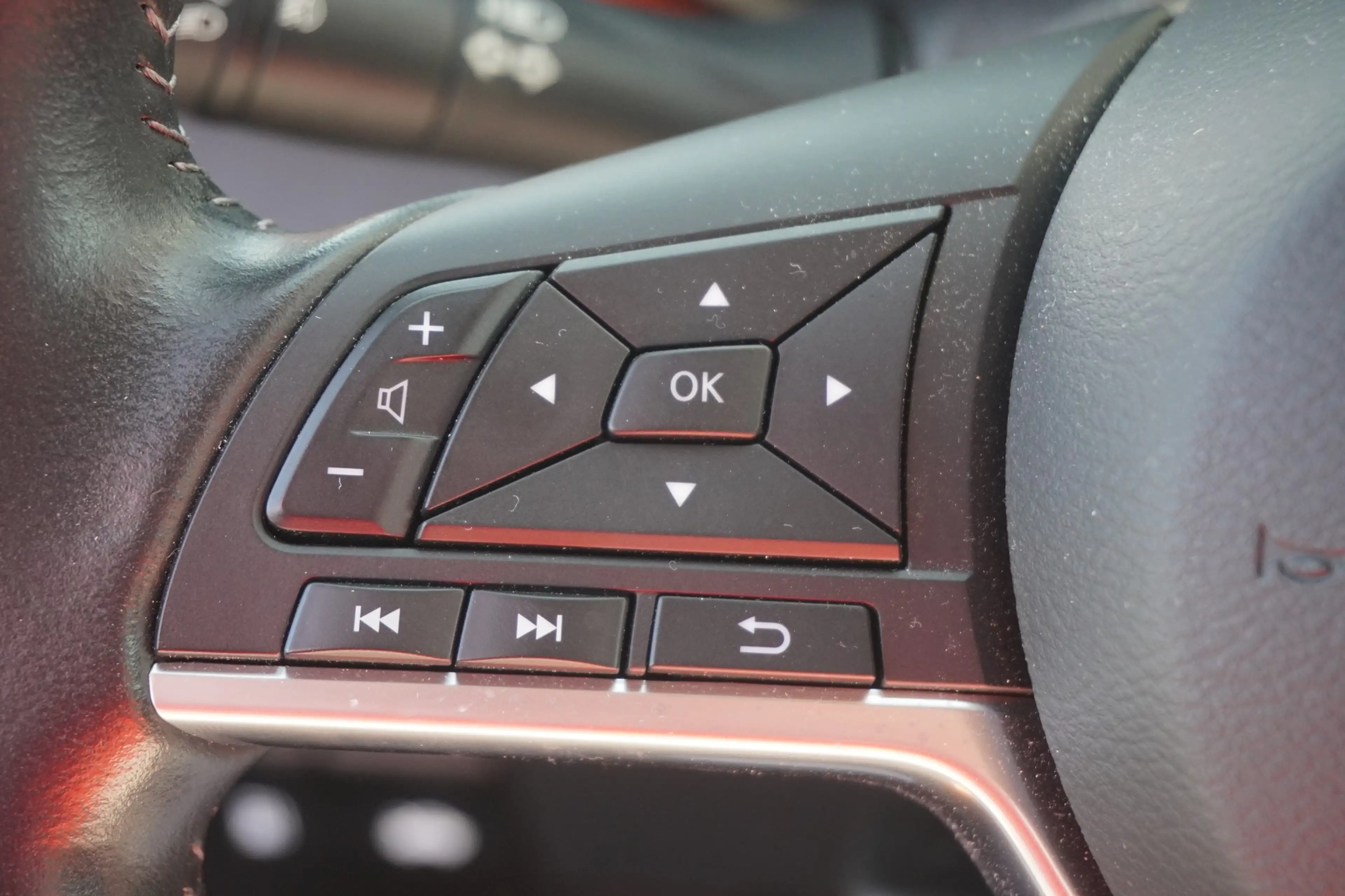 Nissan Micra 1.0 Acenta Navi Kamera Sitzheizung AHK PDC — photo 15