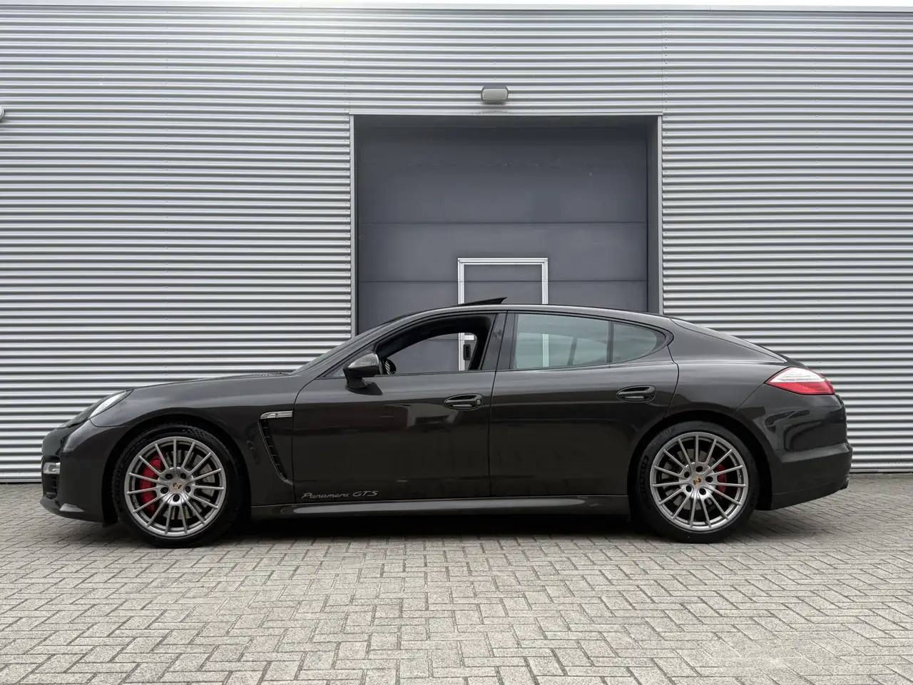 PORSCHE PANAMERA GTS 4.8 V8 430CH