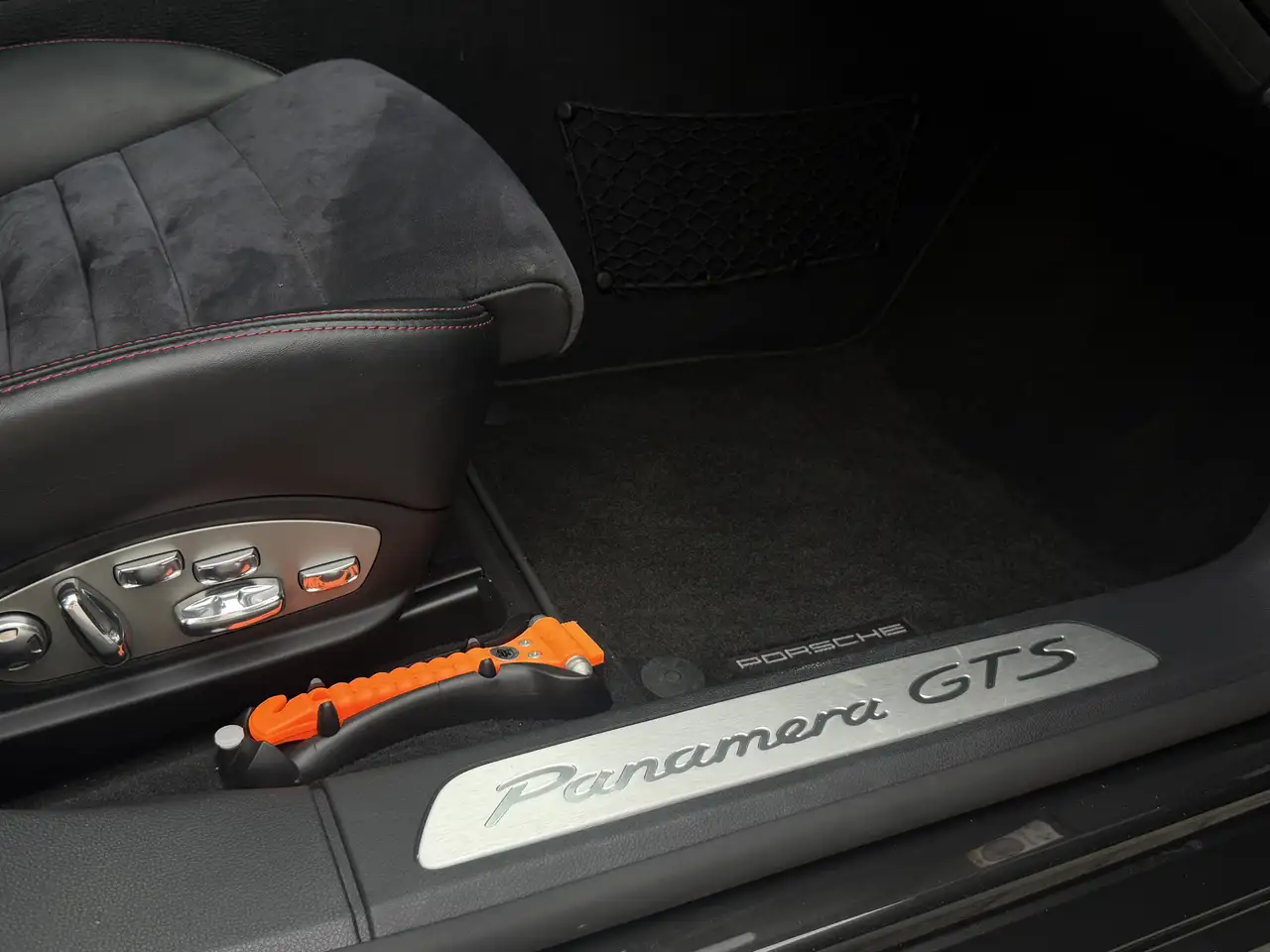 PORSCHE PANAMERA GTS 4.8 V8 430CH
