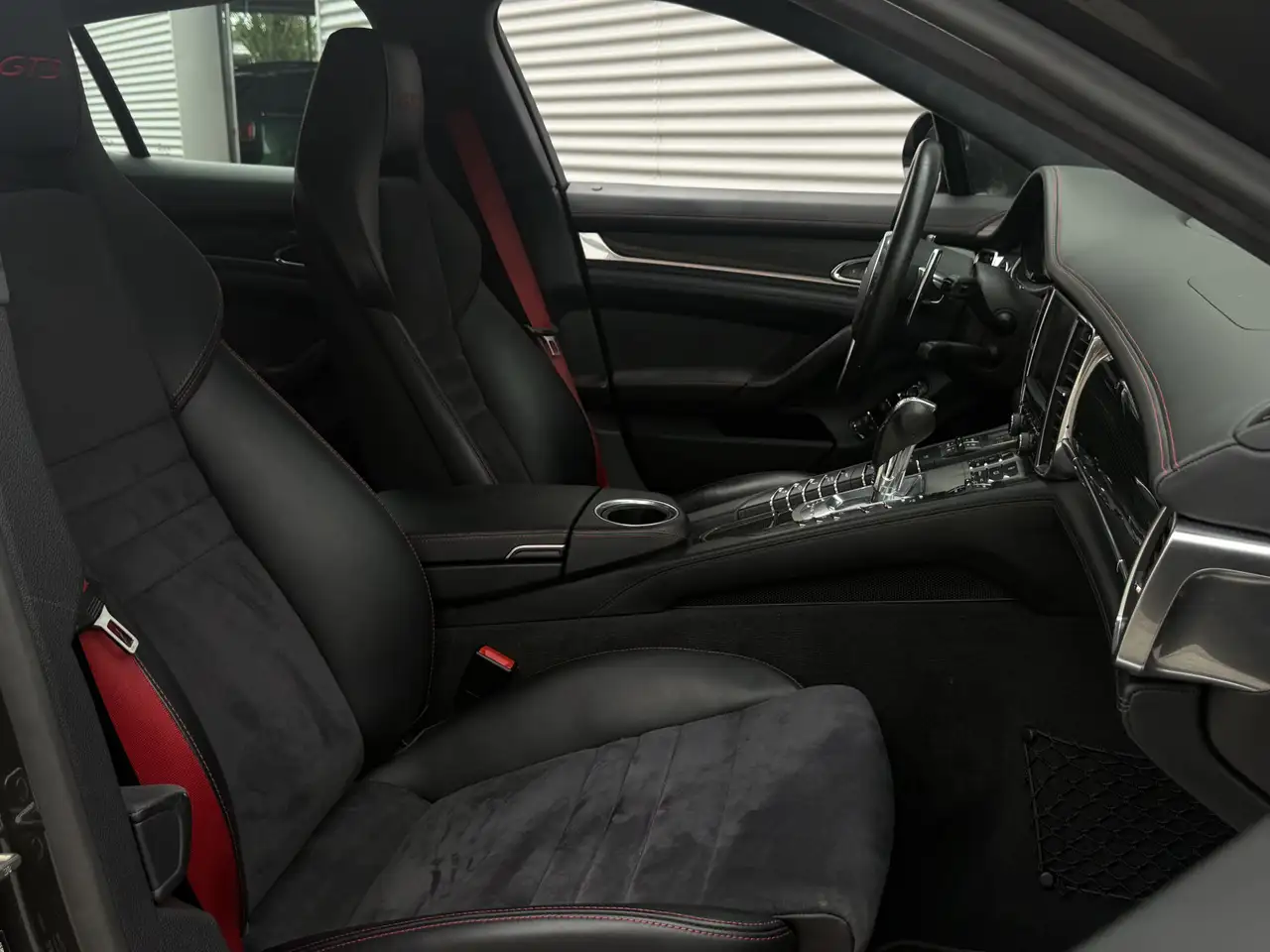 PORSCHE PANAMERA GTS 4.8 V8 430CH