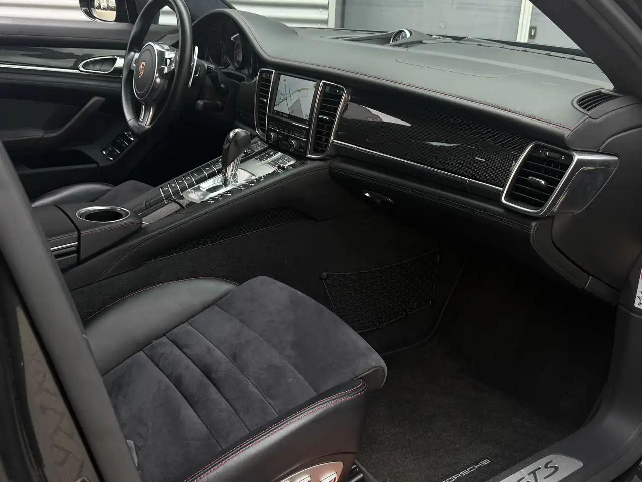 PORSCHE PANAMERA GTS 4.8 V8 430CH