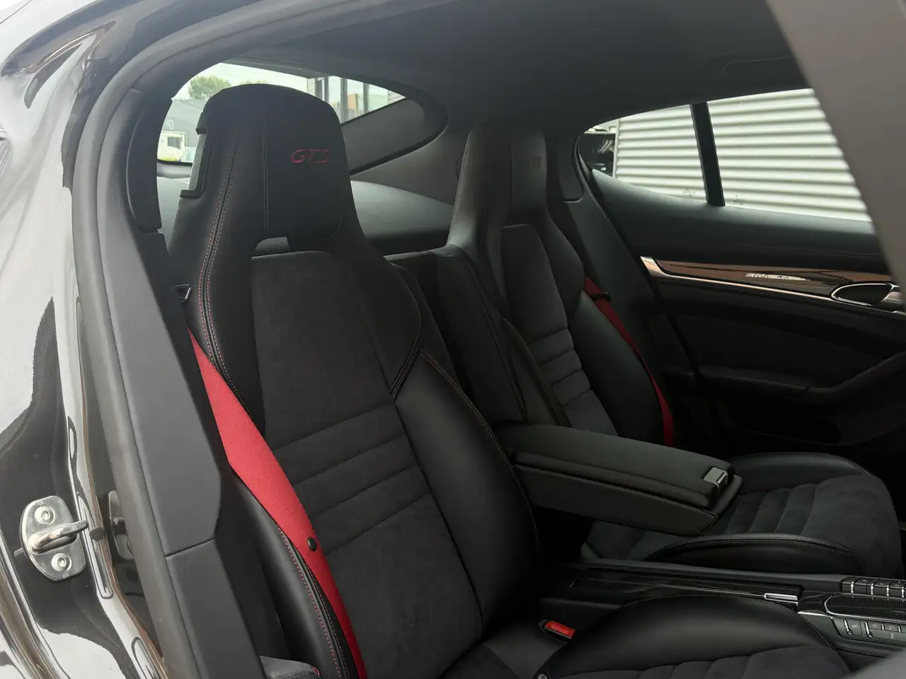 PORSCHE PANAMERA GTS 4.8 V8 430CH