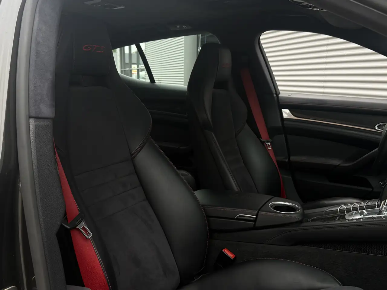 PORSCHE PANAMERA GTS 4.8 V8 430CH